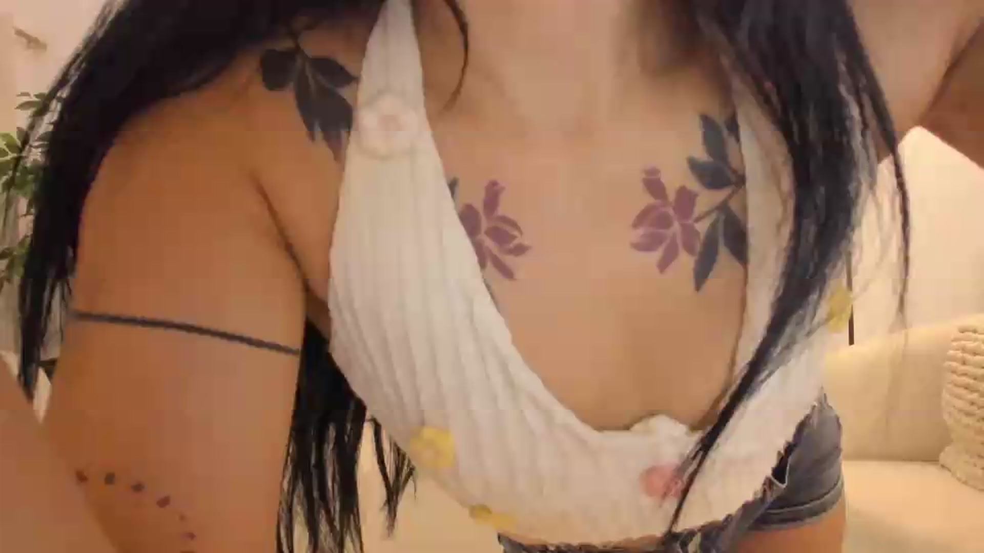 Gallery image thumbnail from Kattgalle's myfreecams stream on, 05/14/2026, 02:13 image 4 of 20
