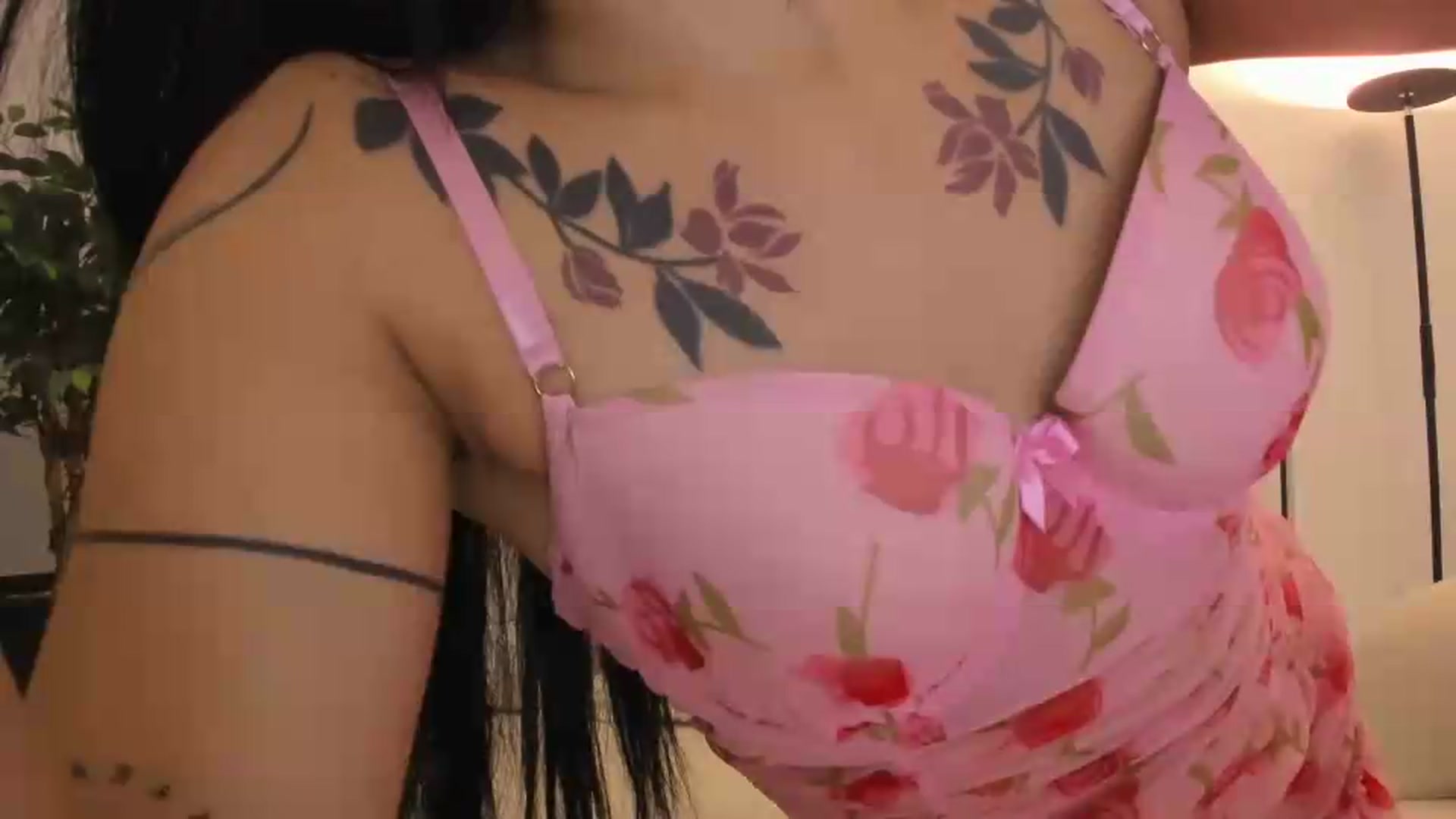 Gallery image thumbnail from Kattgalle's myfreecams stream on, 05/20/2026, 01:52 image 20 of 20