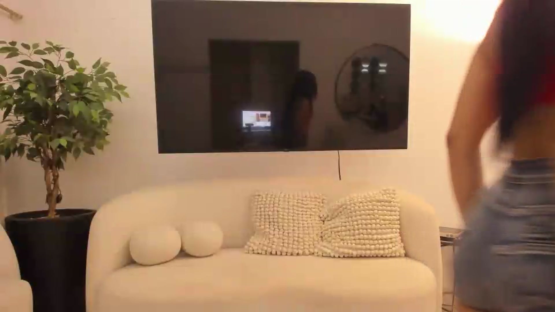 Gallery image thumbnail from Kattgalle's myfreecams stream on, 05/31/2026, 02:29 image 12 of 20