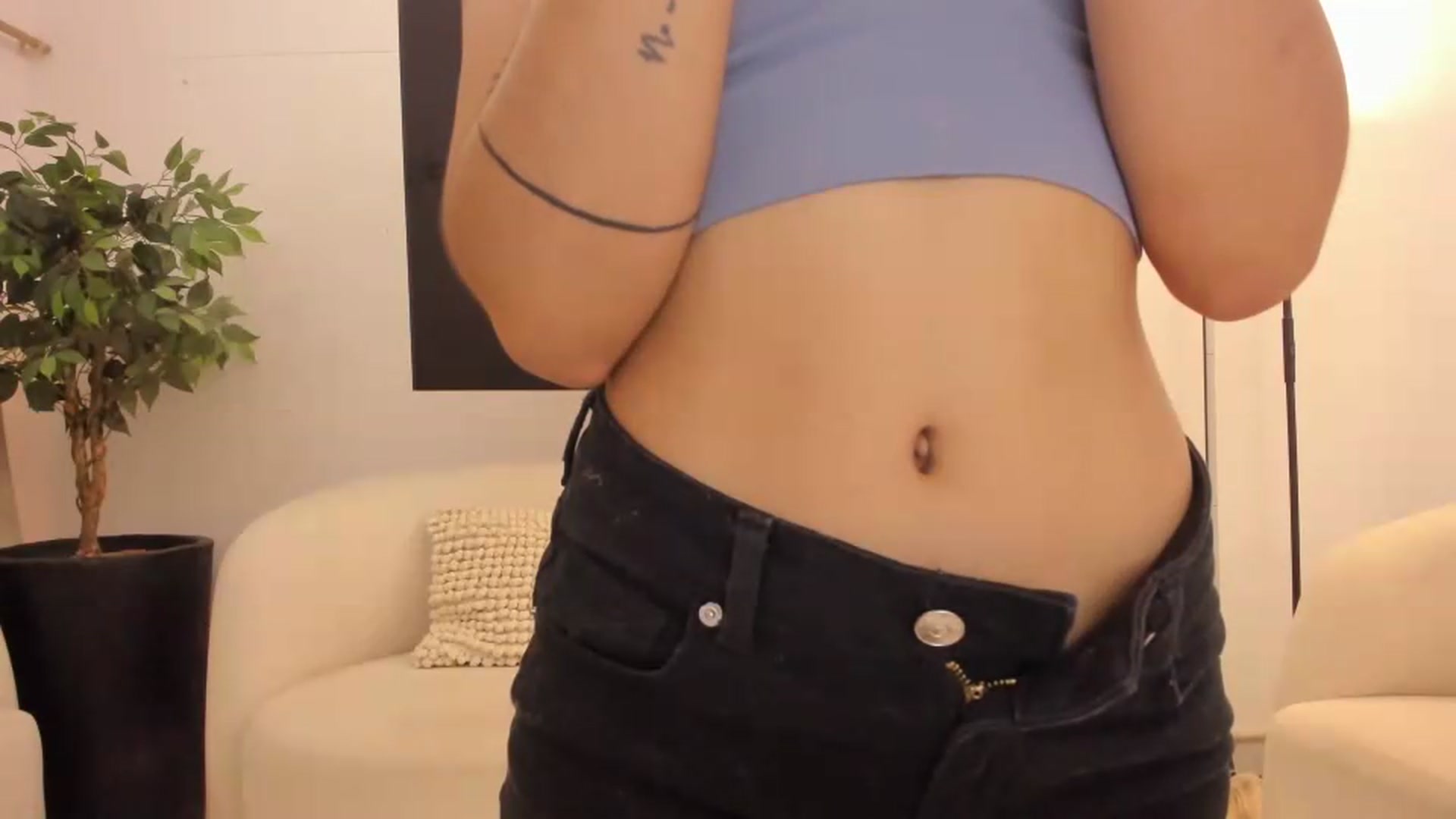 Gallery image thumbnail from Kattgalle's myfreecams stream on, 06/28/2026, 20:30 image 18 of 20