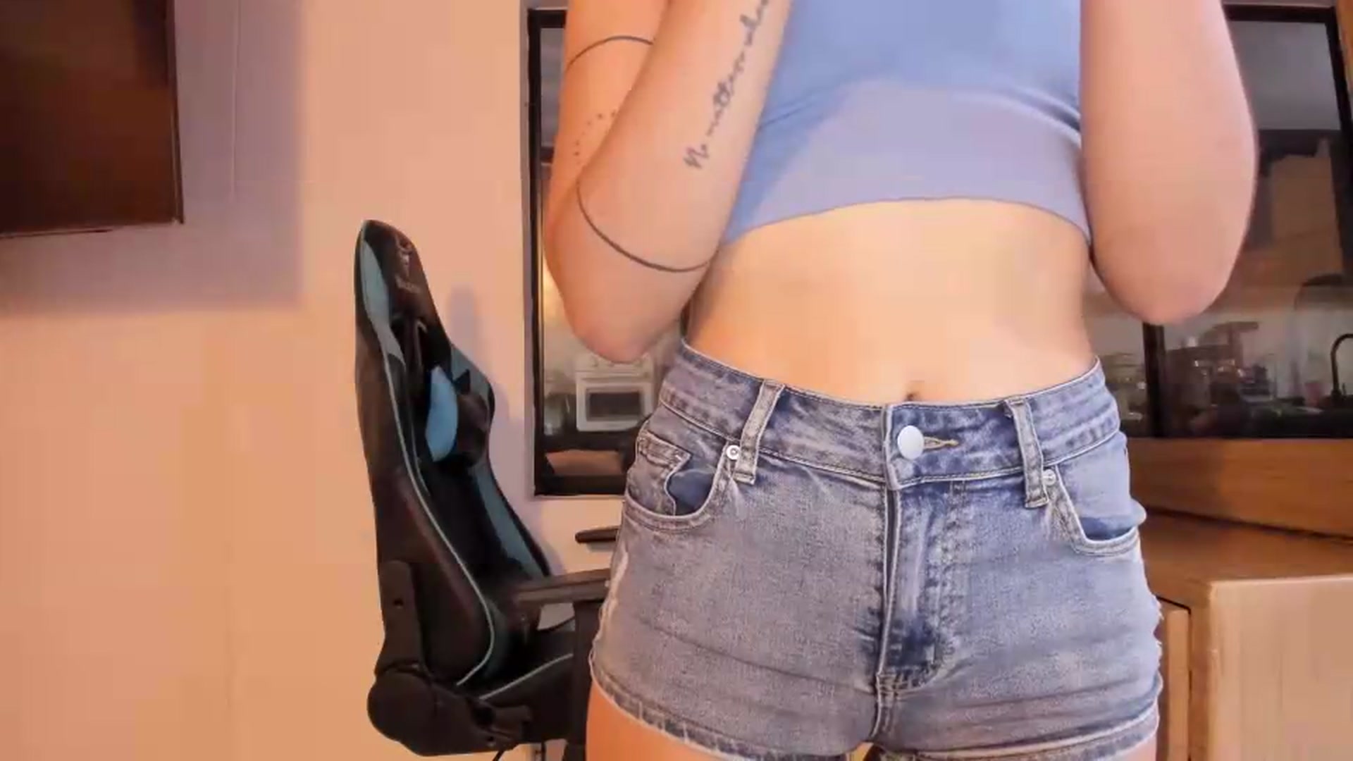 Gallery image thumbnail from Kattgalle's myfreecams stream on, 06/29/2026, 01:16 image 13 of 20