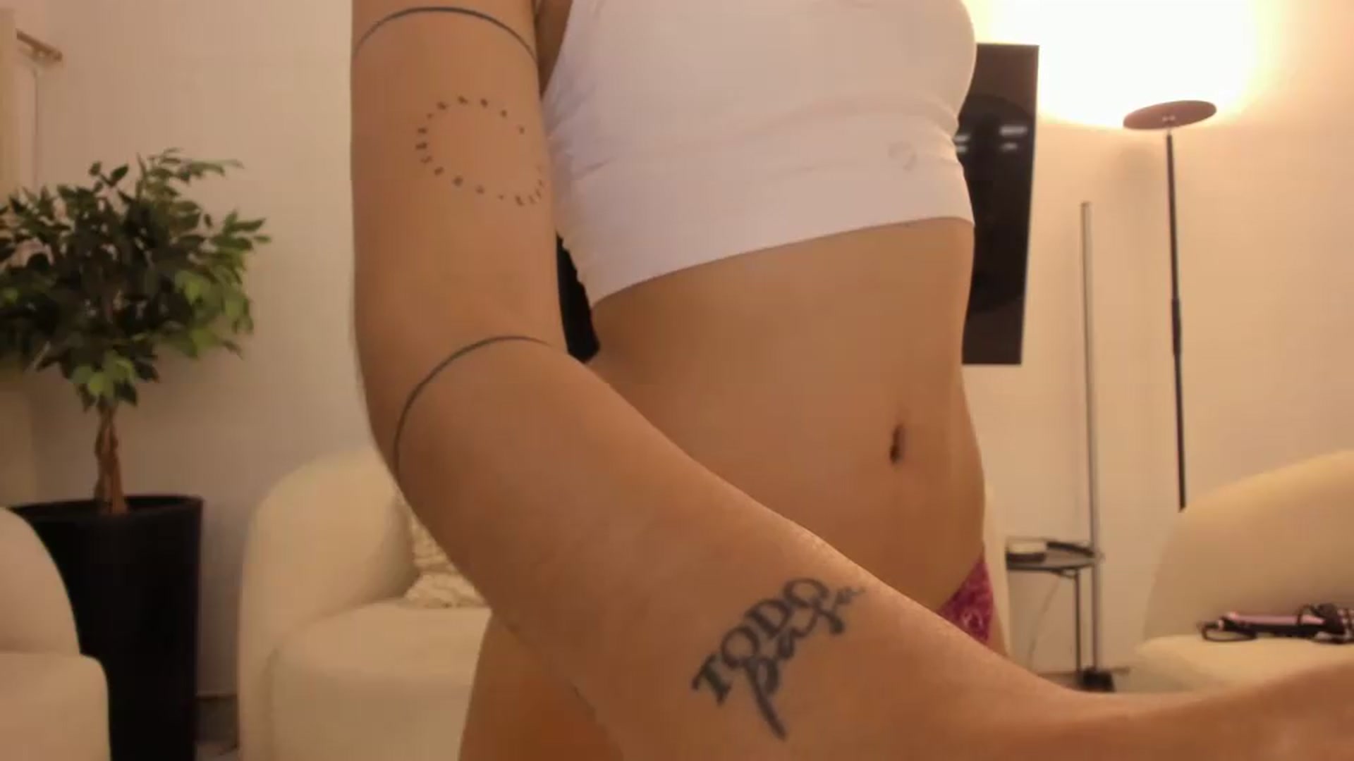Gallery image thumbnail from Kattgalle's myfreecams stream on, 07/04/2026, 01:29 image 18 of 20