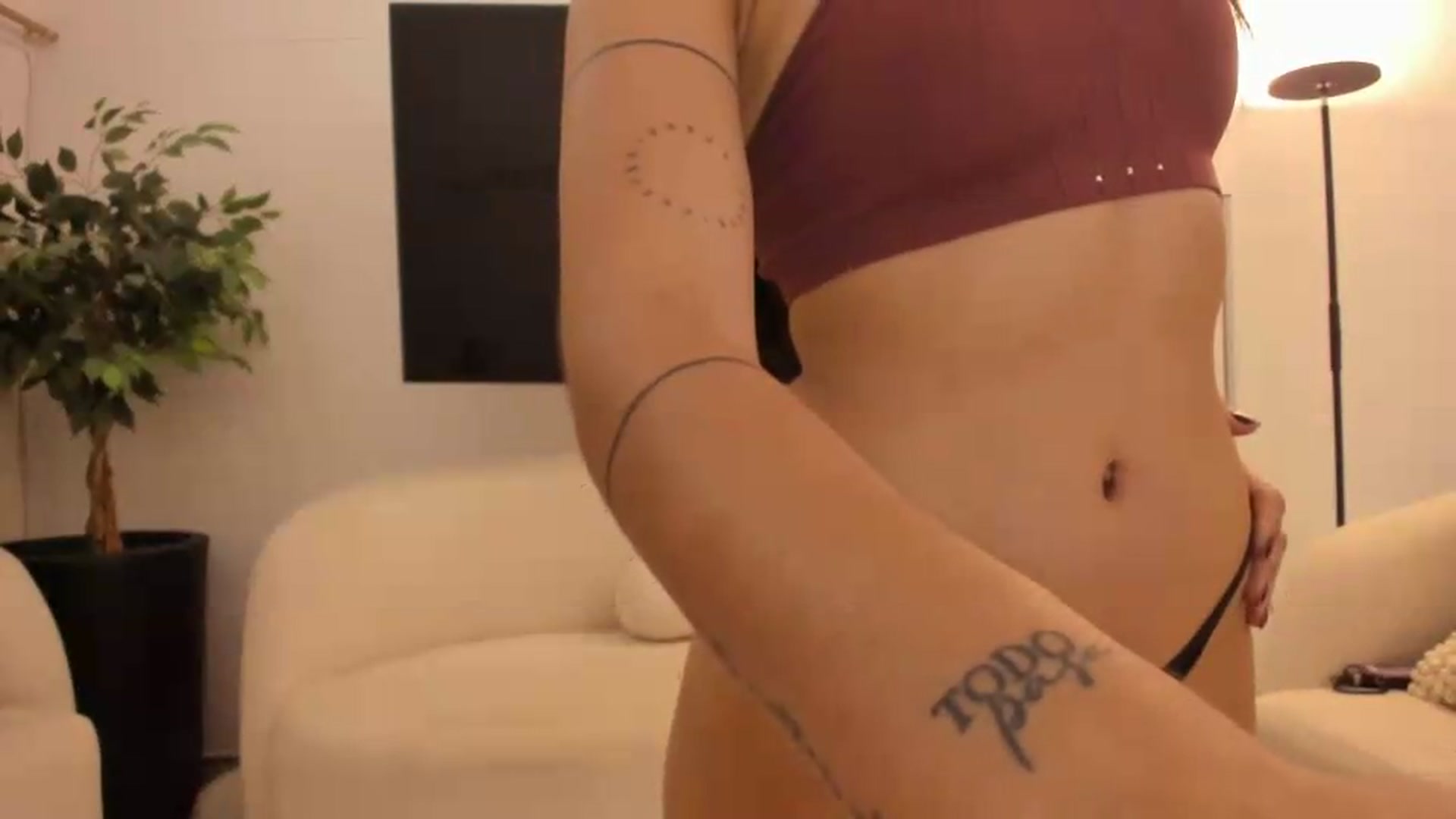Gallery image thumbnail from Kattgalle's myfreecams stream on, 07/12/2026, 05:47 image 4 of 20
