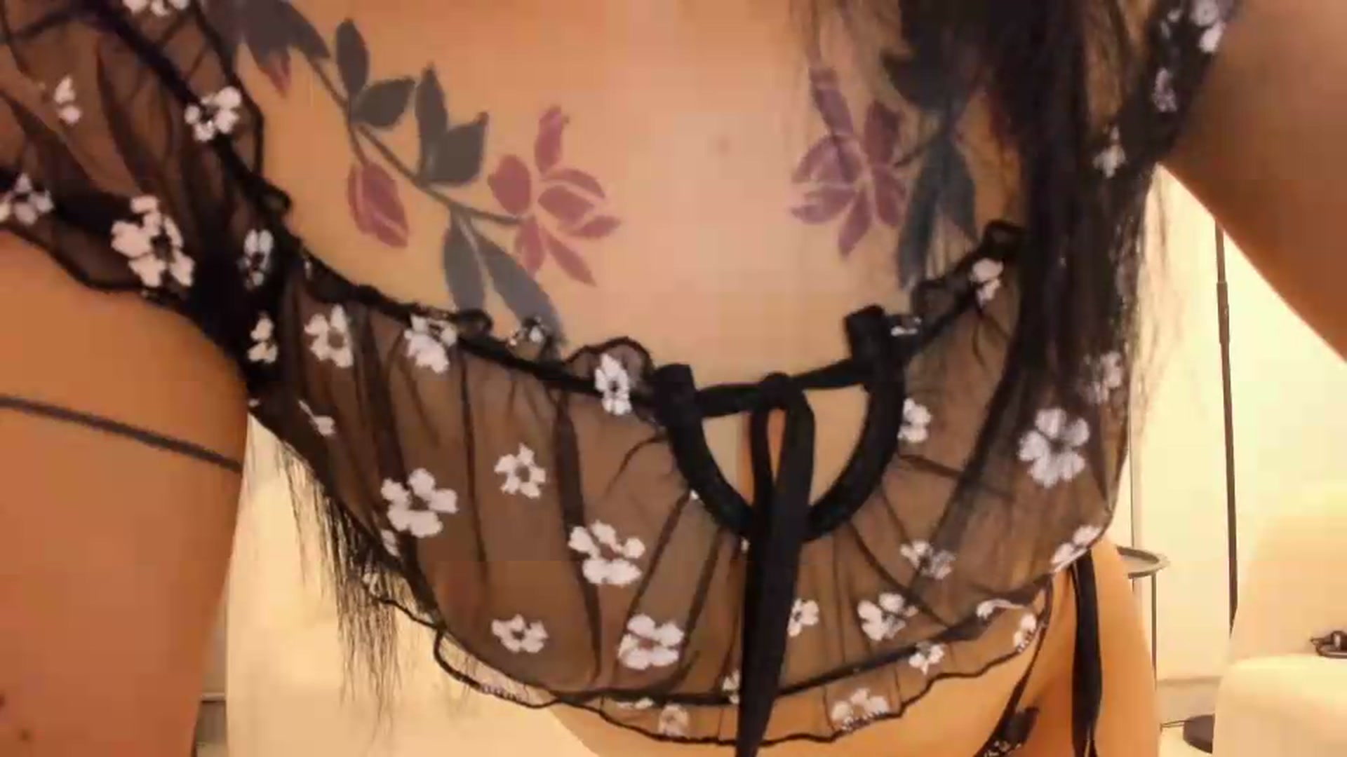 Gallery image thumbnail from Kattgalle's myfreecams stream on, 07/27/2026, 24:52 image 8 of 20