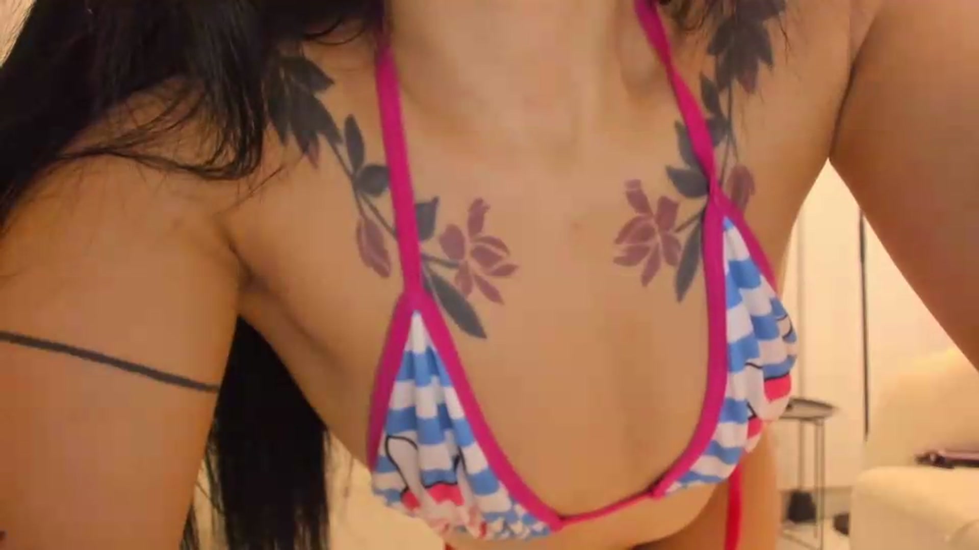 Gallery image thumbnail from Kattgalle's myfreecams stream on, 07/29/2026, 06:44 image 19 of 20