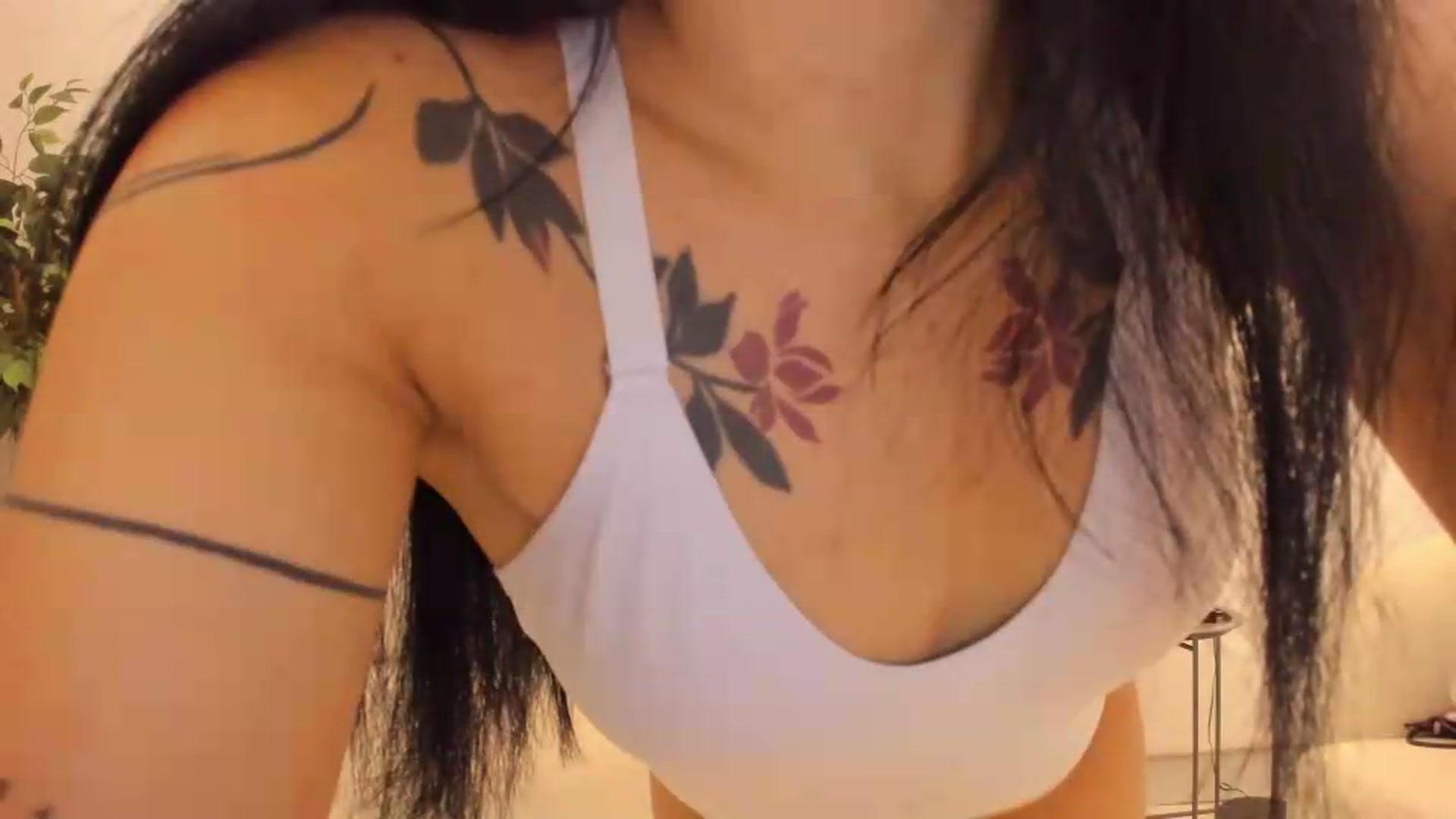 Gallery image thumbnail from Kattgalle's myfreecams stream on, 08/19/2026, 01:40 image 10 of 20