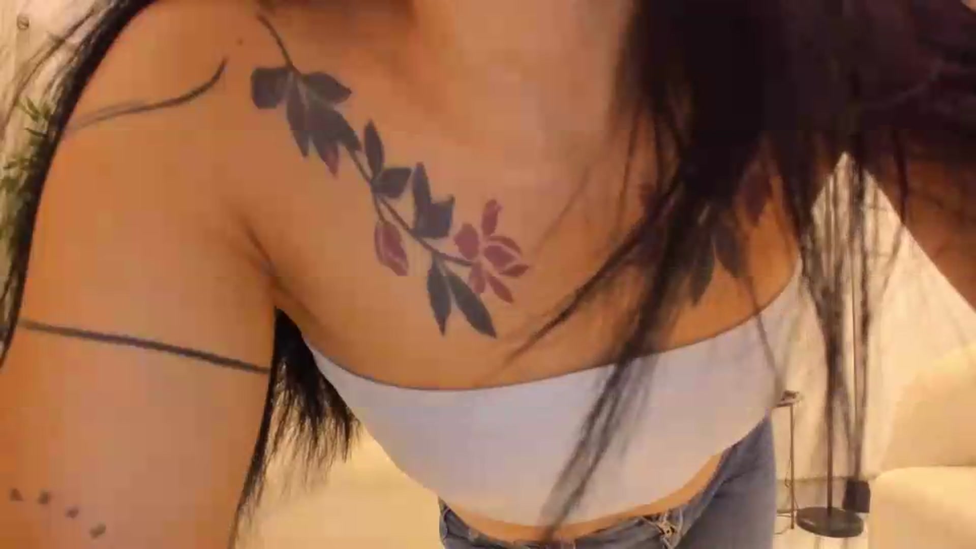Gallery image thumbnail from Kattgalle's myfreecams stream on, 08/21/2026, 02:20 image 4 of 20