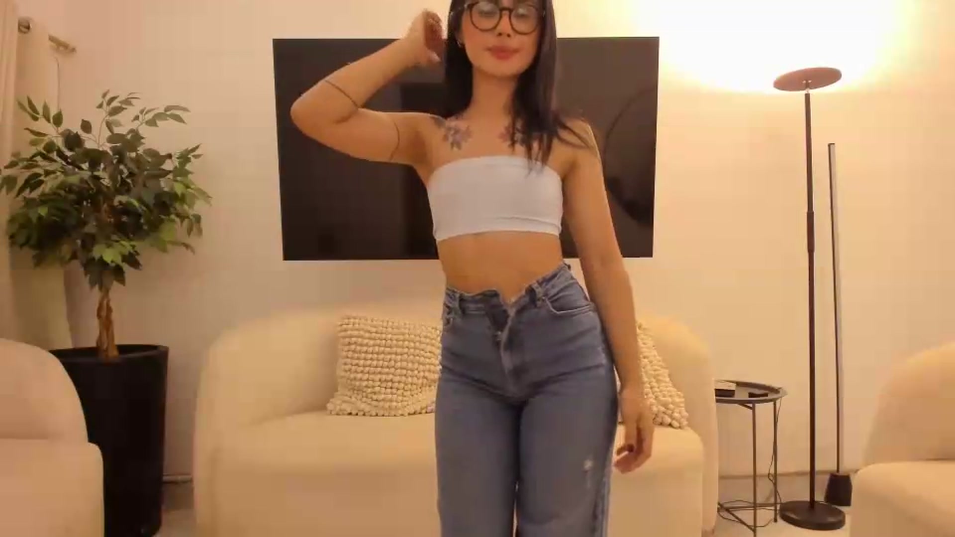 Gallery image thumbnail from Kattgalle's myfreecams stream on, 08/21/2026, 02:20 image 6 of 20