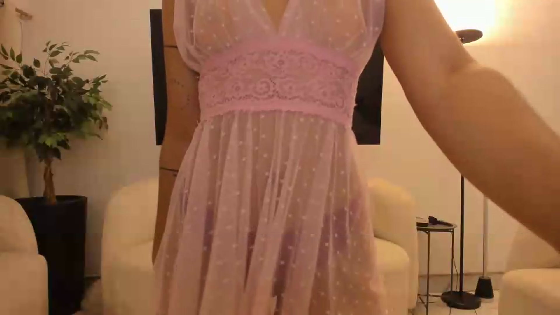 Gallery image thumbnail from Kattgalle's myfreecams stream on, 08/23/2026, 01:23 image 13 of 20