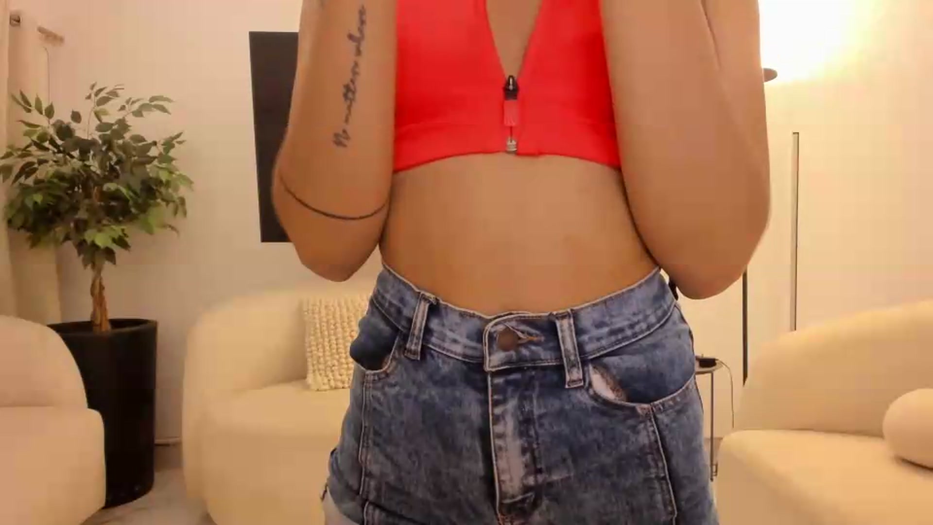 Gallery image thumbnail from Kattgalle's myfreecams stream on, 08/28/2026, 04:48 image 13 of 20