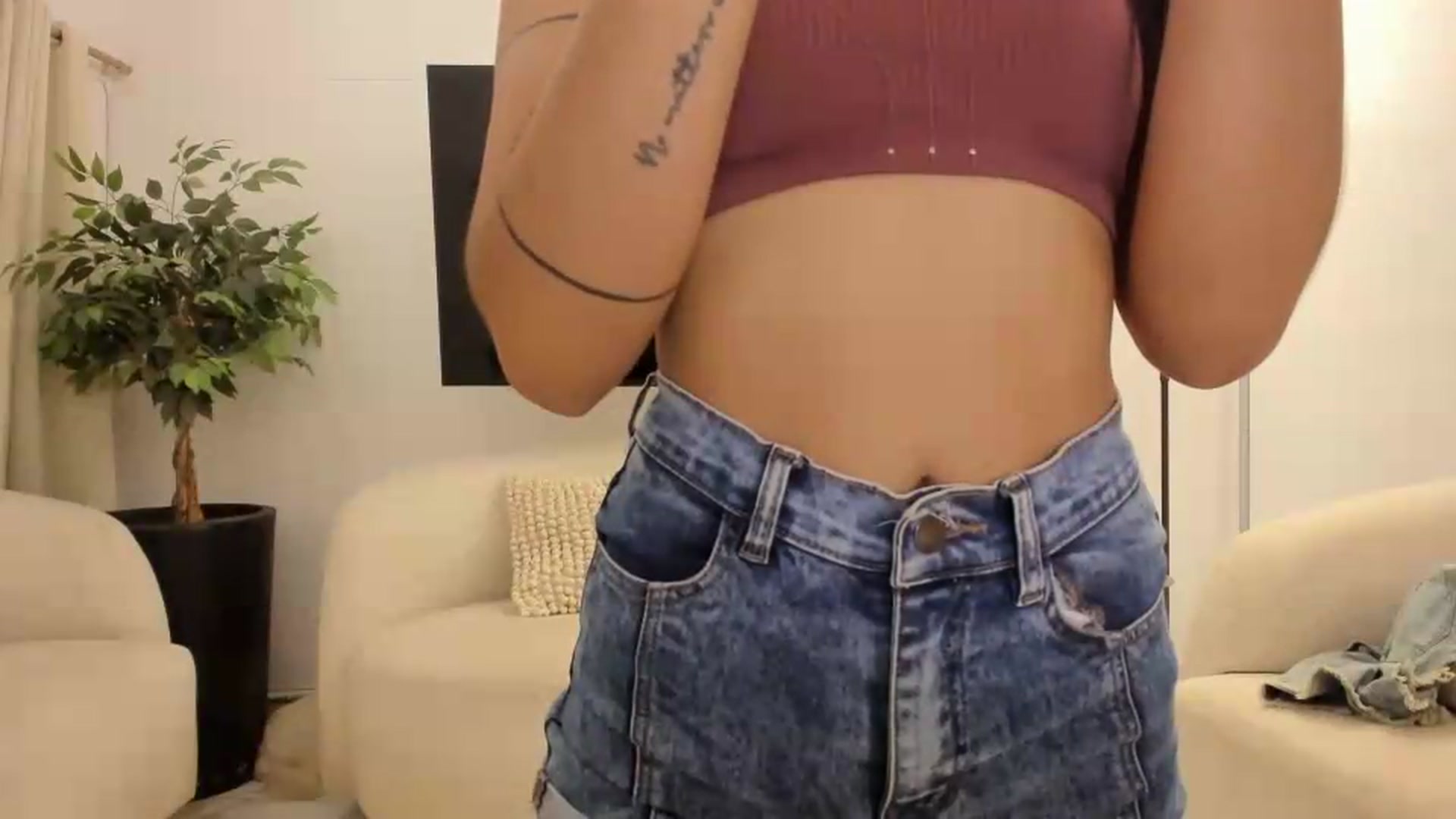 Gallery image thumbnail from Kattgalle's myfreecams stream on, 09/07/2026, 24:40 image 4 of 20