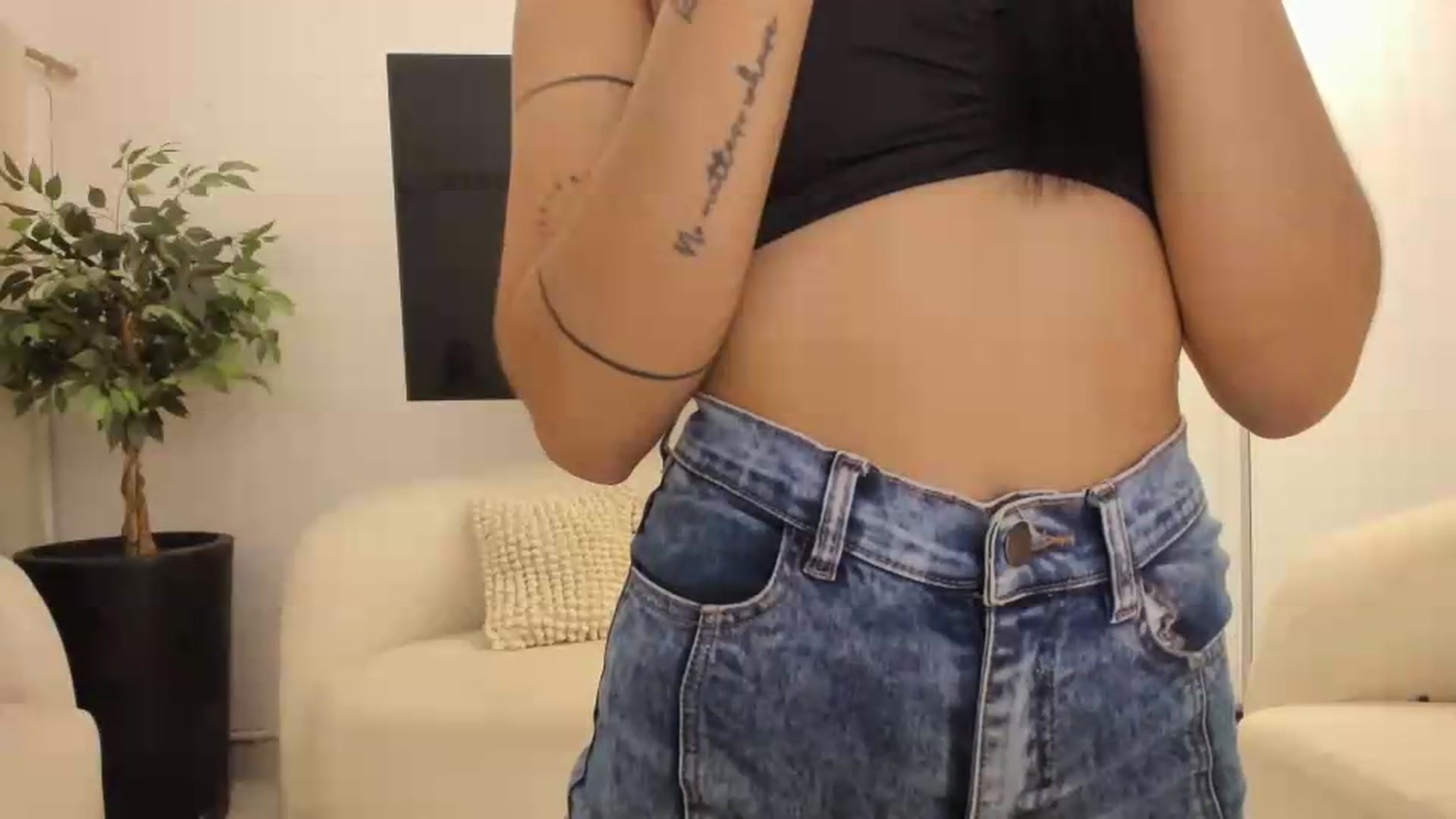 Gallery image thumbnail from Kattgalle's myfreecams stream on, 09/16/2026, 01:58 image 10 of 20