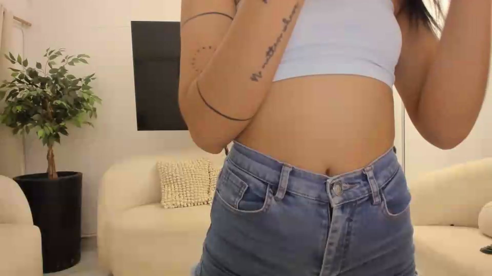 Gallery image thumbnail from Kattgalle's myfreecams stream on, 09/18/2026, 01:45 image 9 of 20