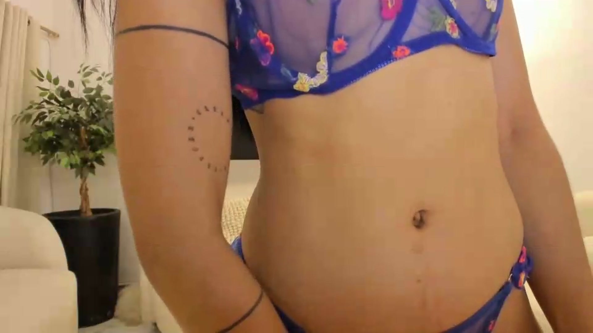 Gallery image thumbnail from Kattgalle's myfreecams stream on, 09/23/2026, 02:05 image 7 of 20