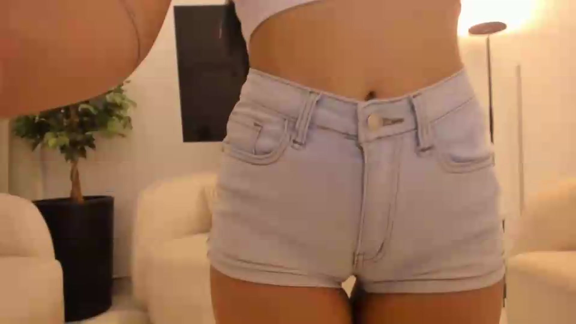 Gallery image thumbnail from Kattgalle's myfreecams stream on, 09/29/2026, 24:36 image 10 of 20