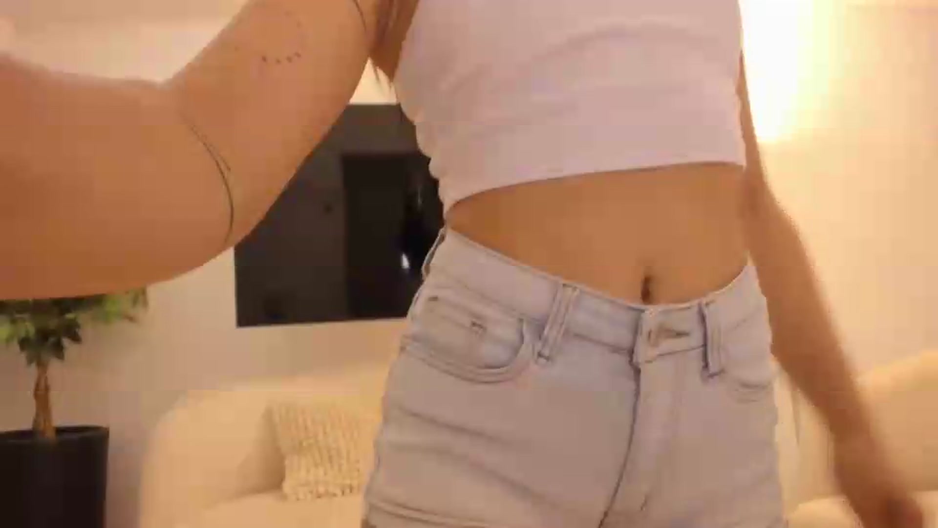 Gallery image thumbnail from Kattgalle's myfreecams stream on, 09/29/2026, 24:36 image 7 of 20