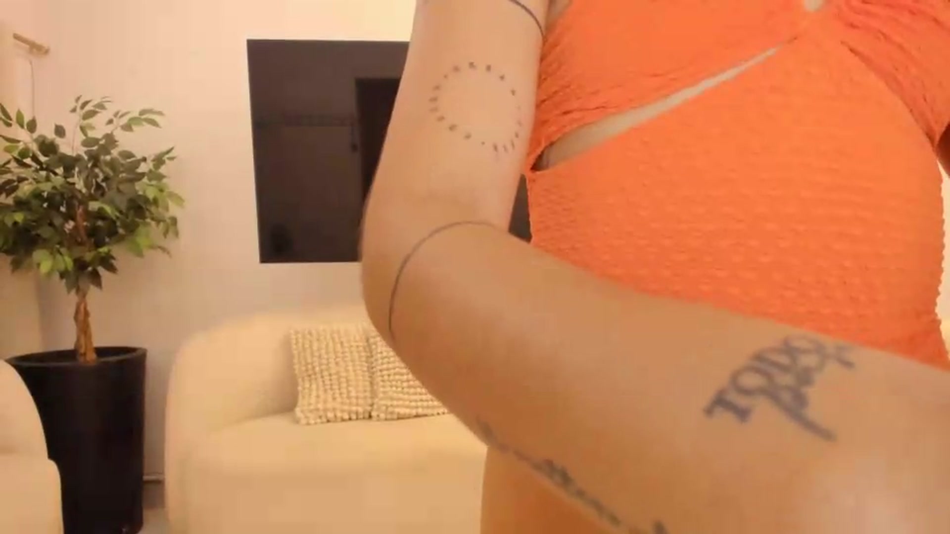 Gallery image thumbnail from Kattgalle's myfreecams stream on, 10/03/2026, 02:00 image 17 of 20