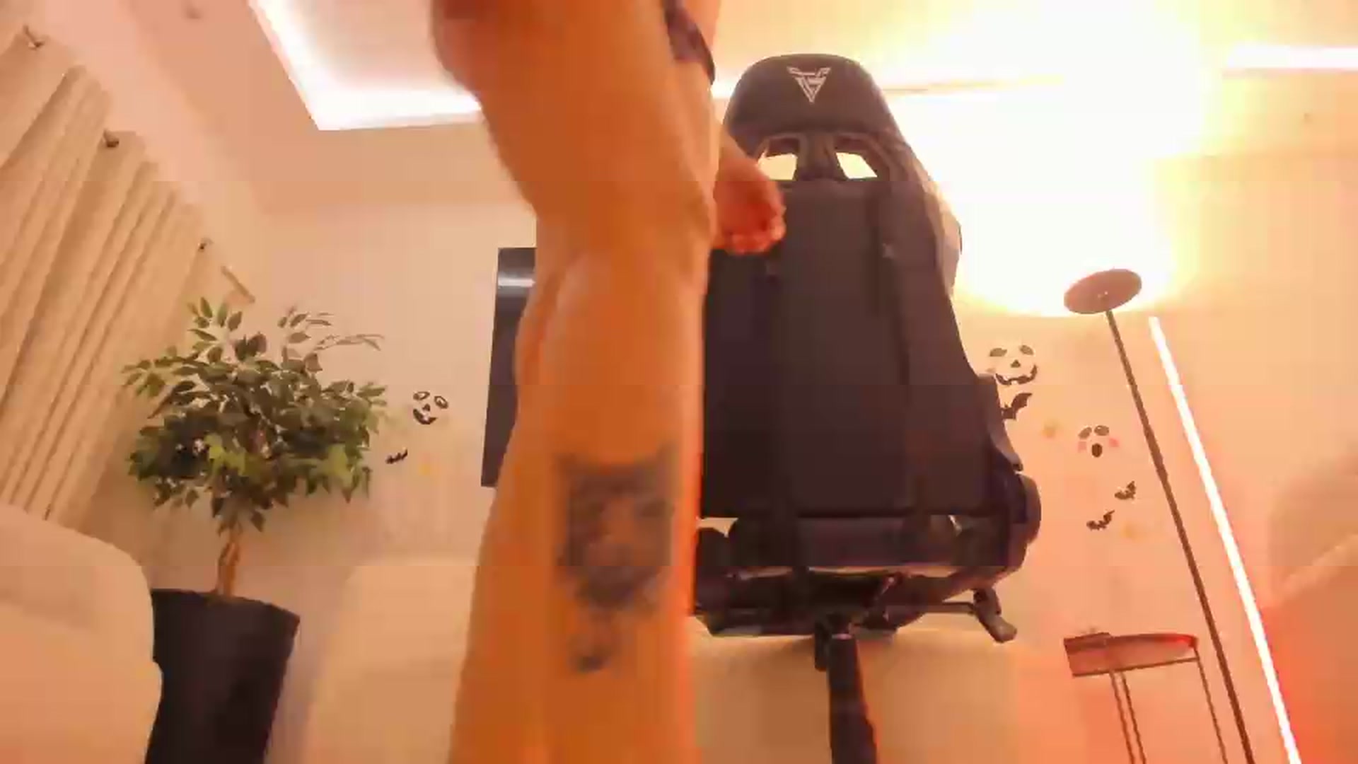 Gallery image thumbnail from Kattgalle's myfreecams stream on, 10/05/2026, 06:23 image 3 of 20