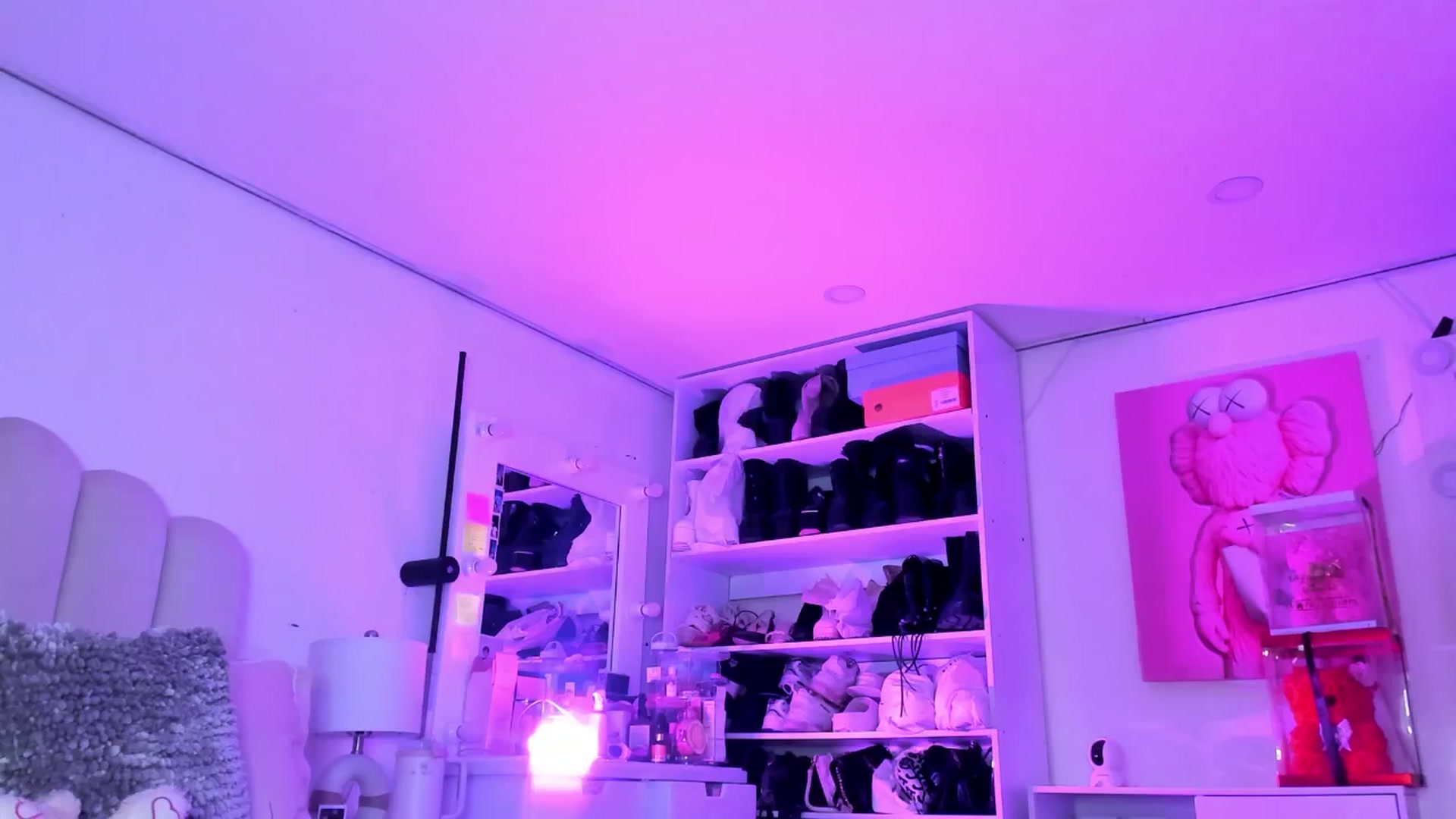 Gallery image thumbnail from Katthe_'s myfreecams stream on, 02/18/2026, 23:20 image 20 of 20