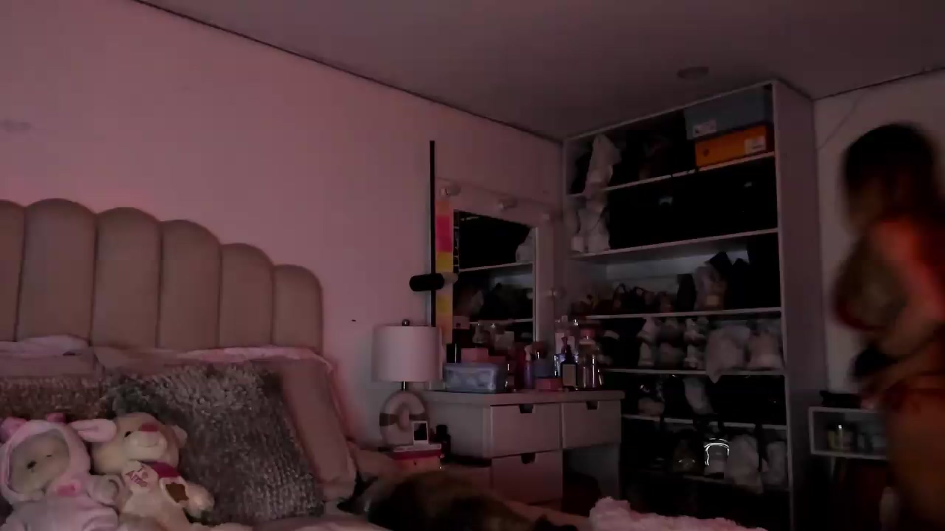 Gallery image thumbnail from Katthe_'s myfreecams stream on, 09/01/2026, 24:00 image 3 of 20