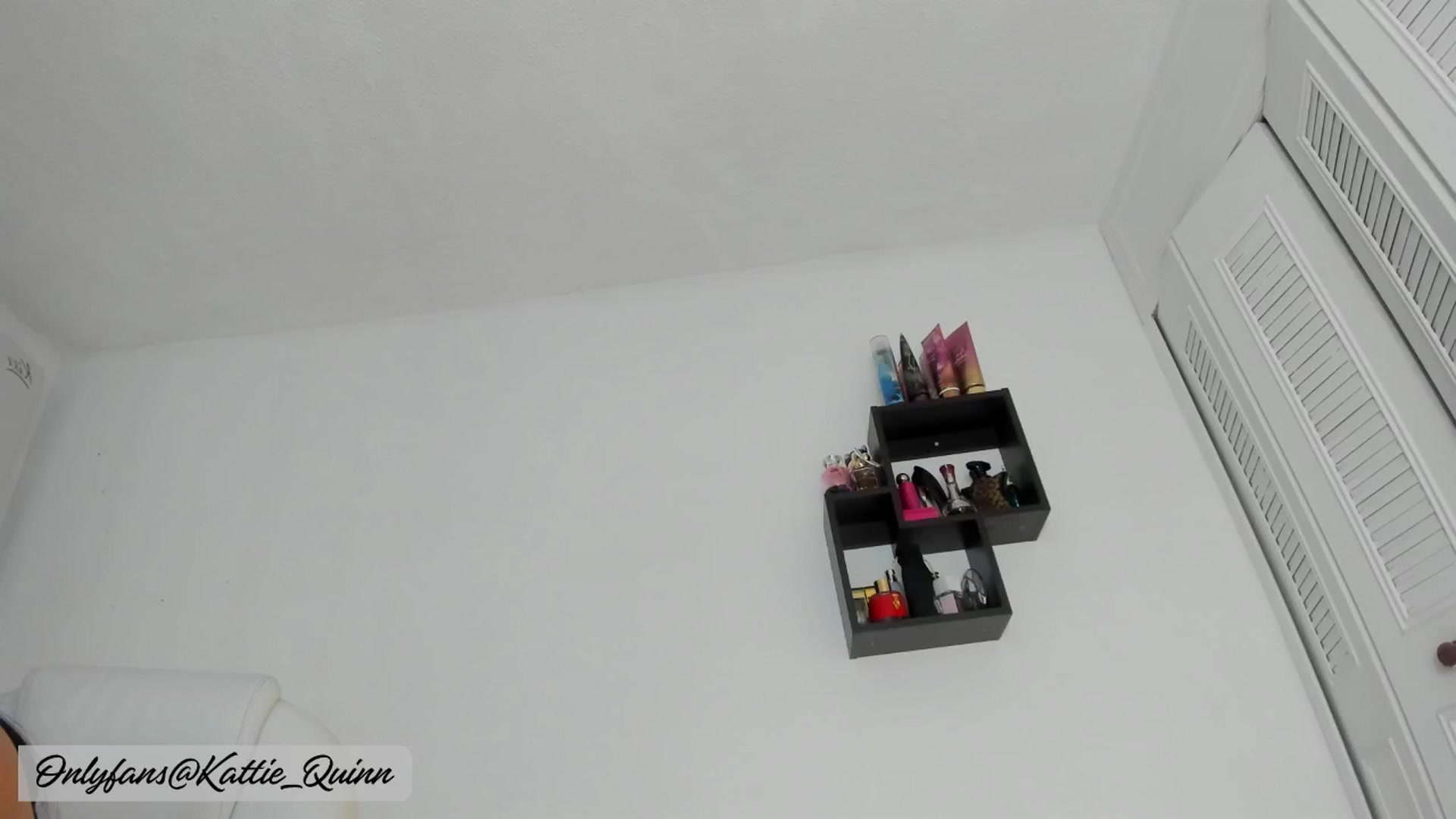Gallery image thumbnail from Kattie_Quinn's myfreecams stream on, 03/21/2025, 18:27 image 1 of 20