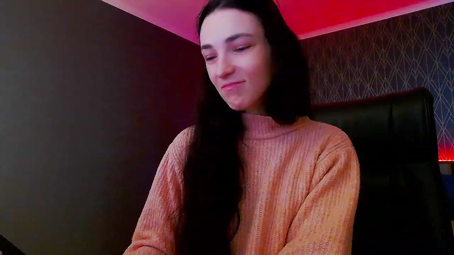 Gallery image thumbnail from KattySteal's myfreecams stream on, 12/03/2022, 11:04 image 16 of 20