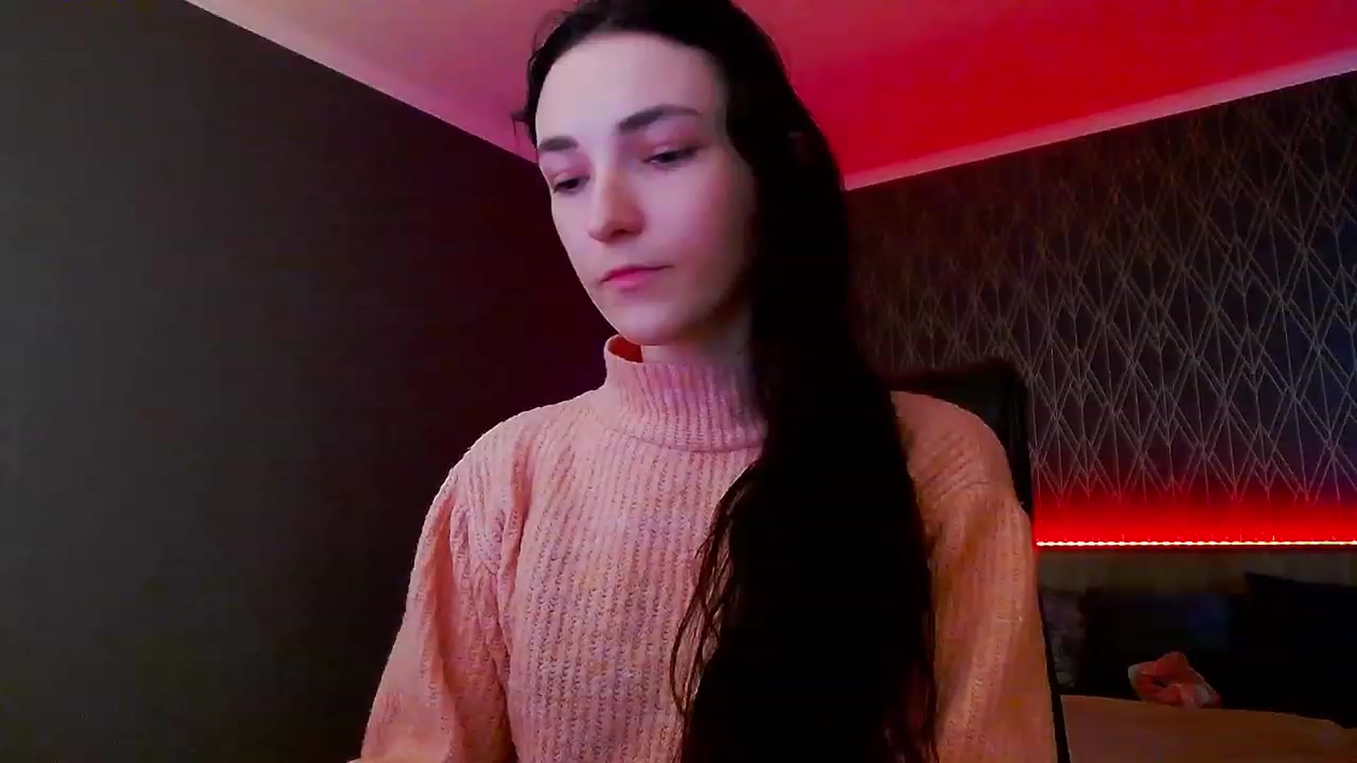 Gallery image thumbnail from KattySteal's myfreecams stream on, 12/03/2022, 12:11 image 11 of 20