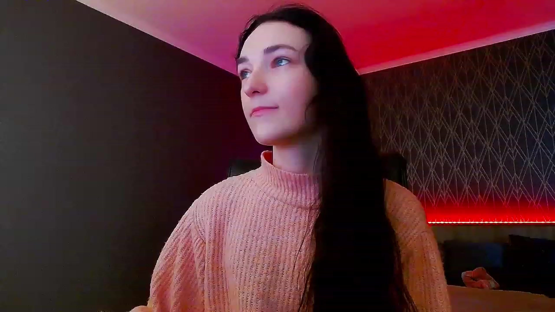 Gallery image thumbnail from KattySteal's myfreecams stream on, 12/03/2022, 12:11 image 15 of 20