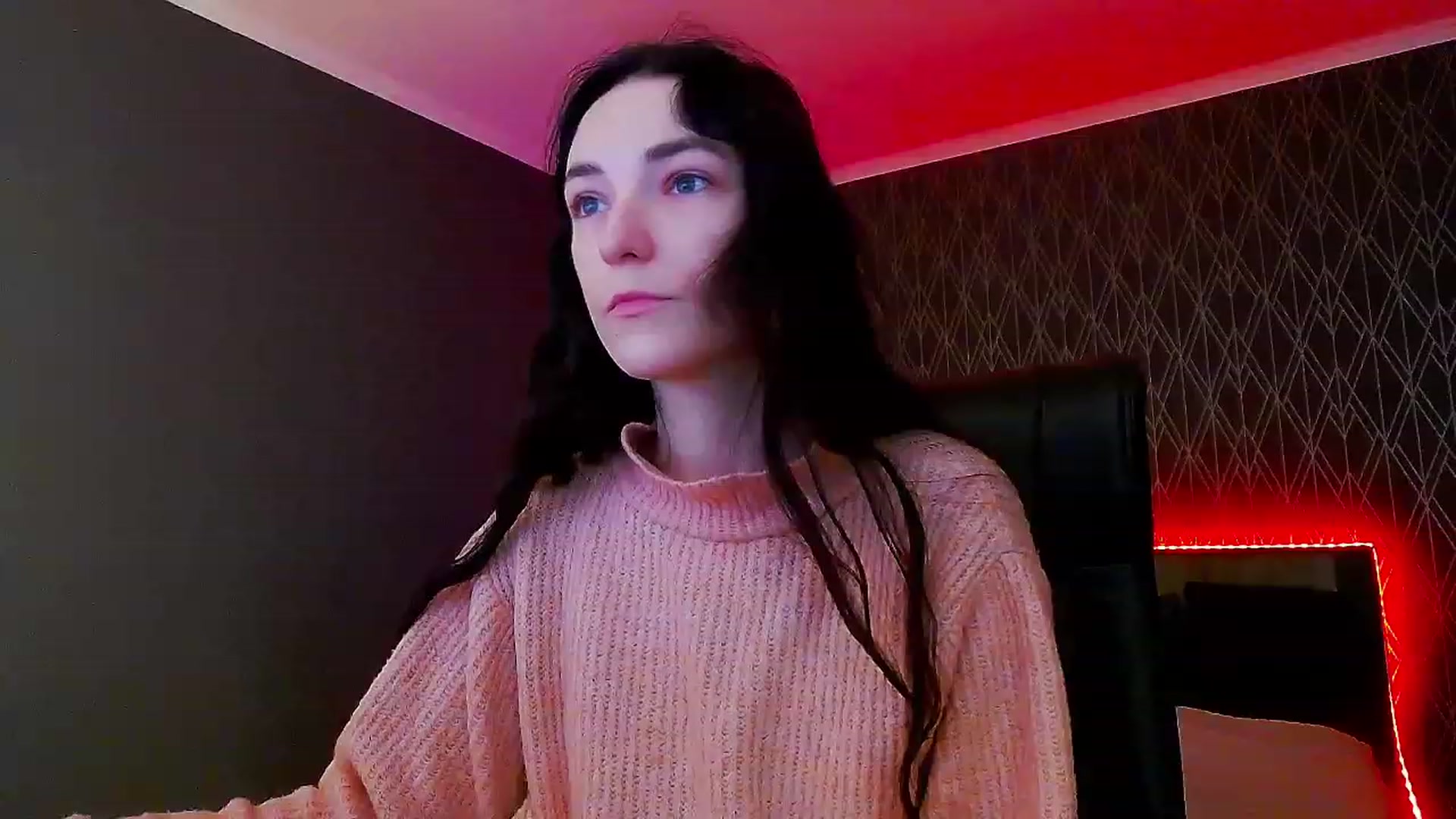 Gallery image thumbnail from KattySteal's myfreecams stream on, 12/05/2022, 08:10 image 15 of 20