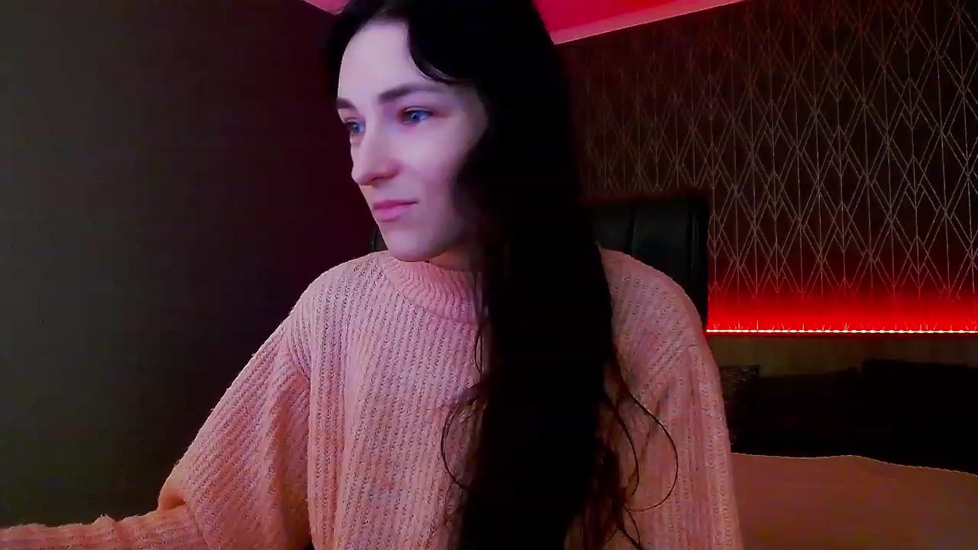 Gallery image thumbnail from KattySteal's myfreecams stream on, 12/05/2022, 11:26 image 10 of 20