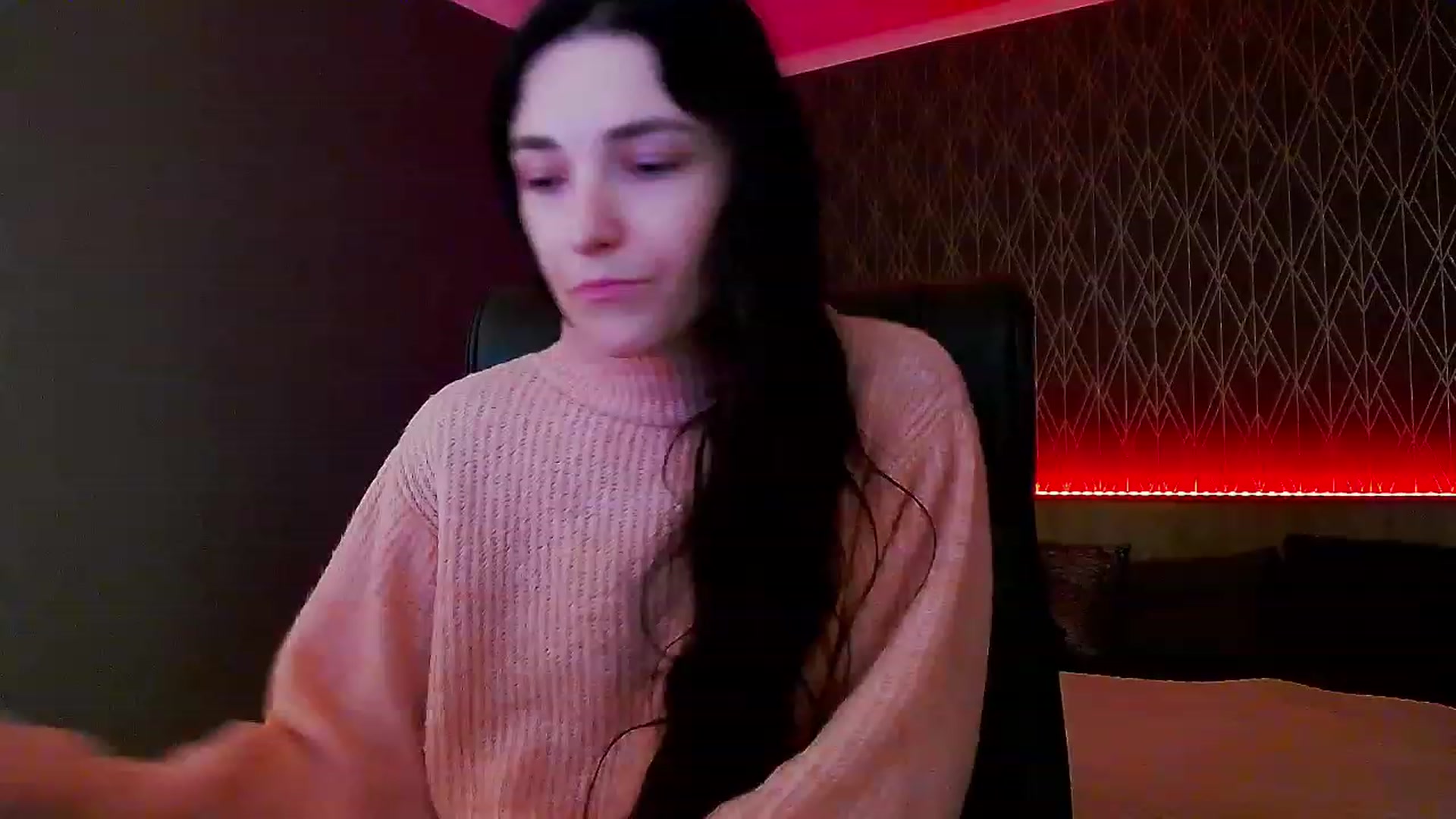 Gallery image thumbnail from KattySteal's myfreecams stream on, 12/05/2022, 11:26 image 16 of 20