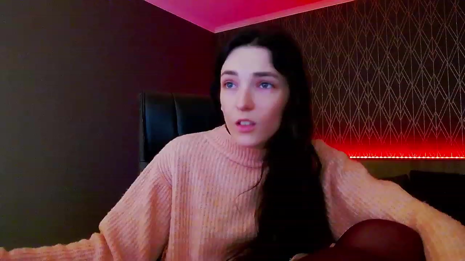 Gallery image thumbnail from KattySteal's myfreecams stream on, 12/05/2022, 11:26 image 20 of 20