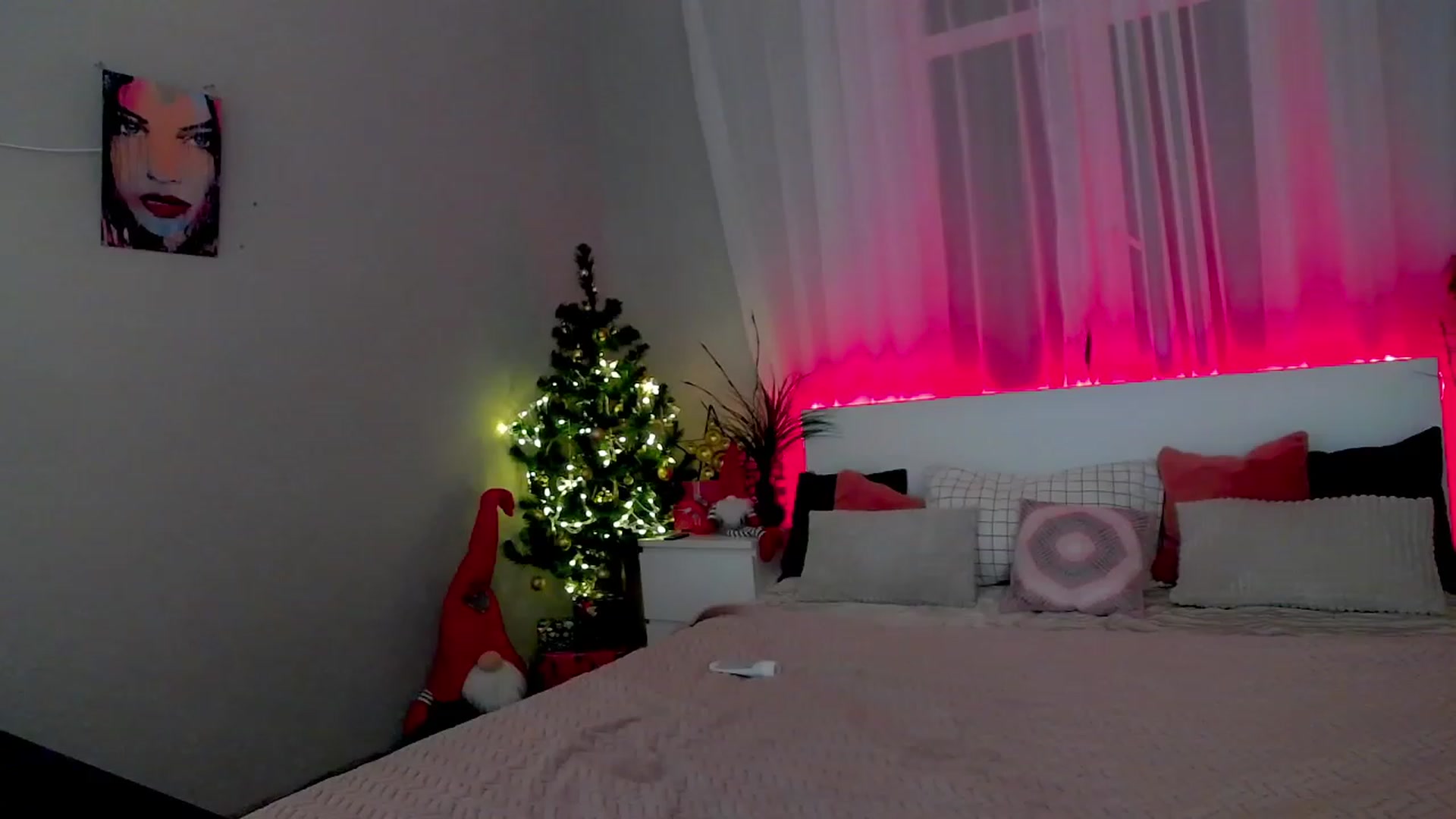 Gallery image thumbnail from KattySteal's myfreecams stream on, 12/23/2022, 09:08 image 13 of 20