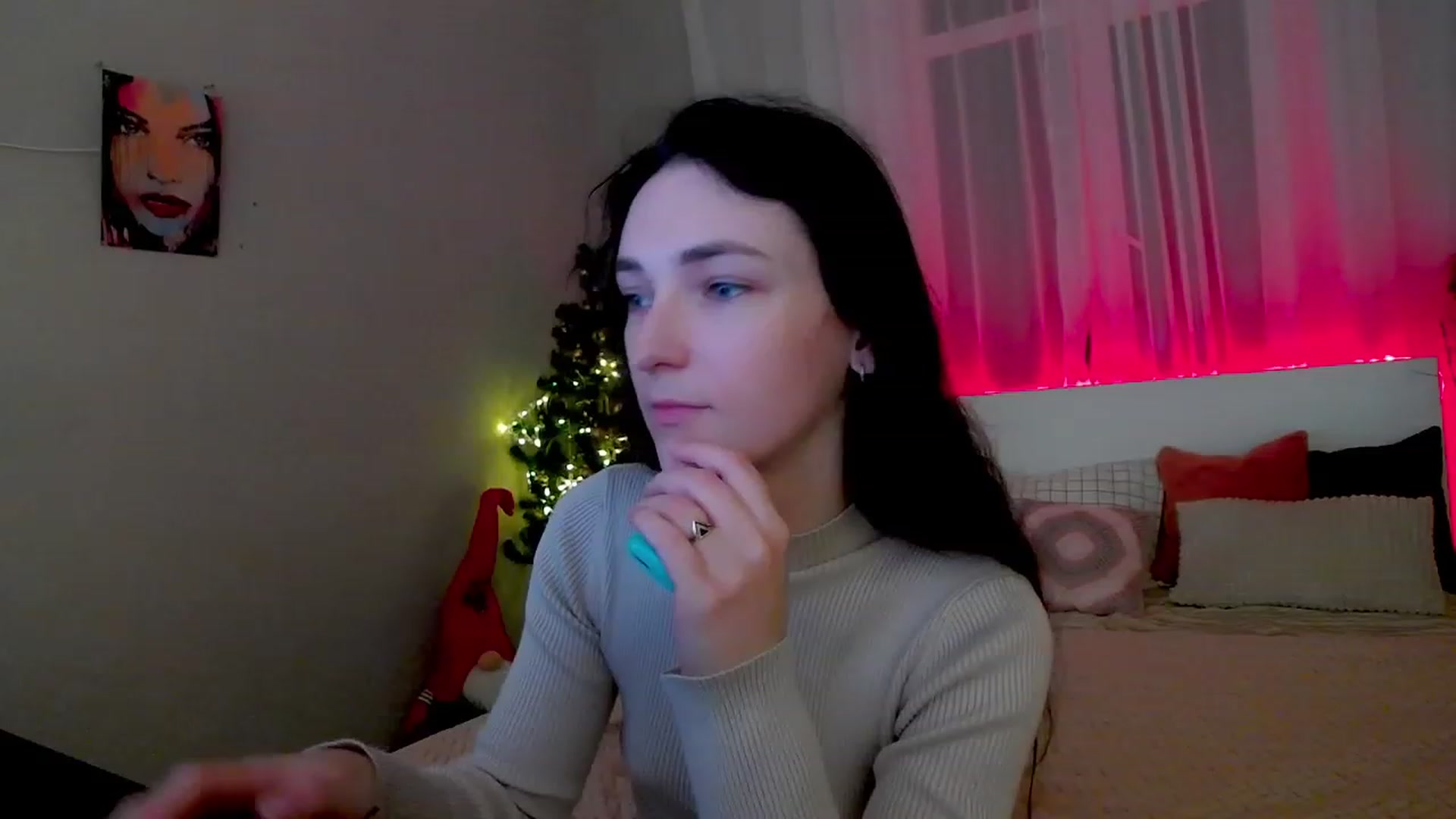 Gallery image thumbnail from KattySteal's myfreecams stream on, 12/23/2022, 09:08 image 4 of 20