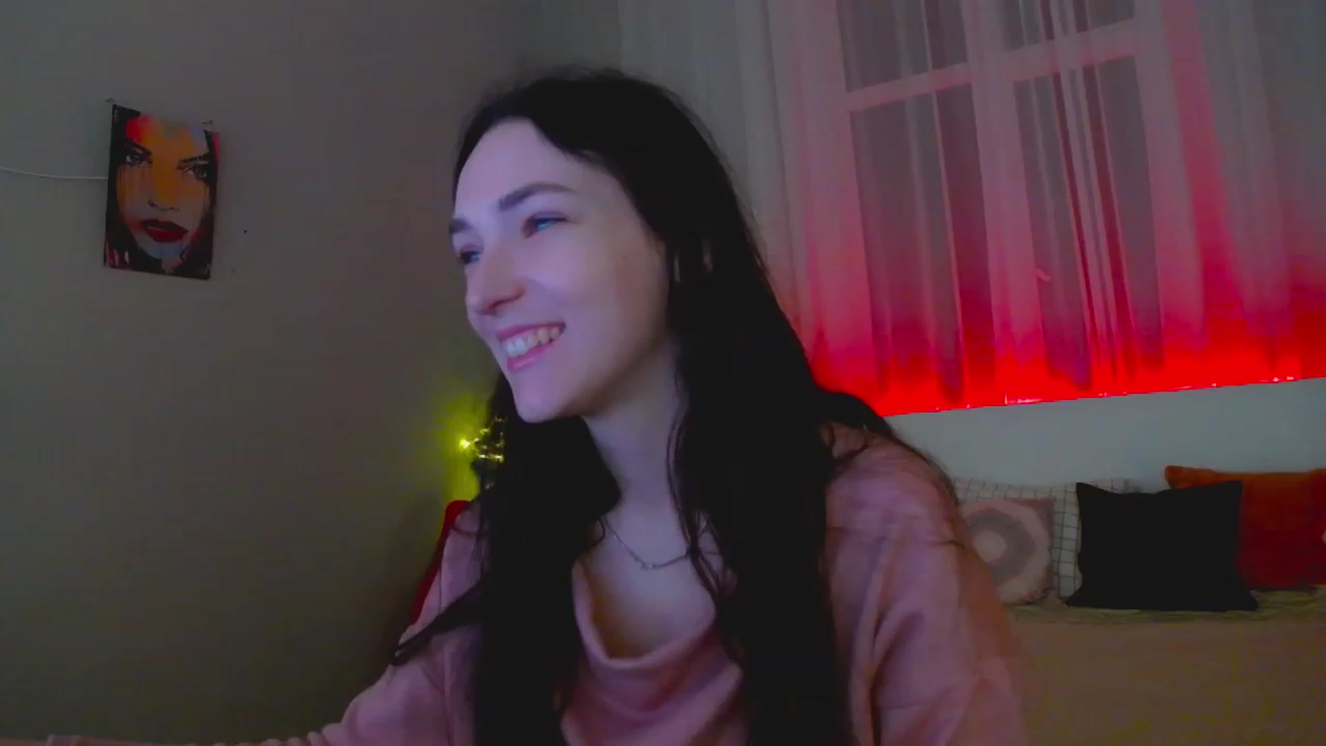 Gallery image thumbnail from KattySteal's myfreecams stream on, 12/26/2022, 08:23 image 4 of 20