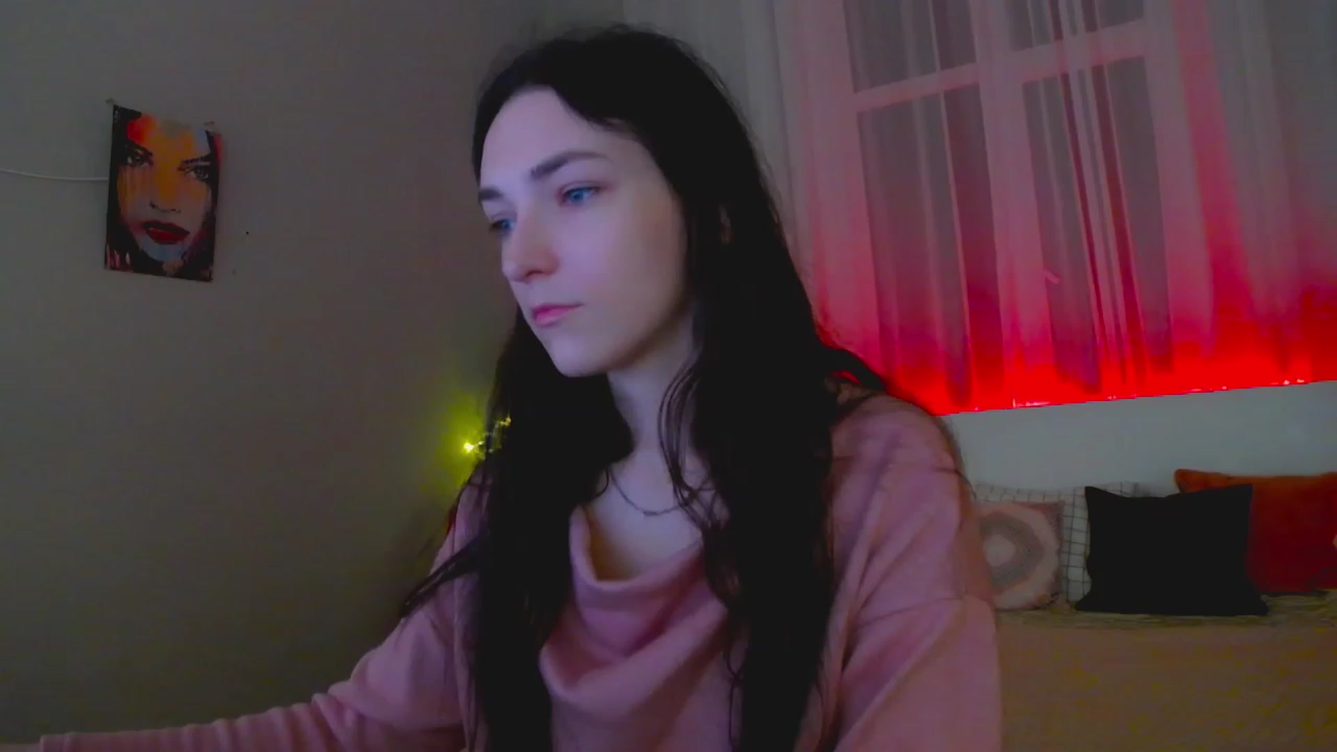 Gallery image thumbnail from KattySteal's myfreecams stream on, 12/26/2022, 08:23 image 1 of 20