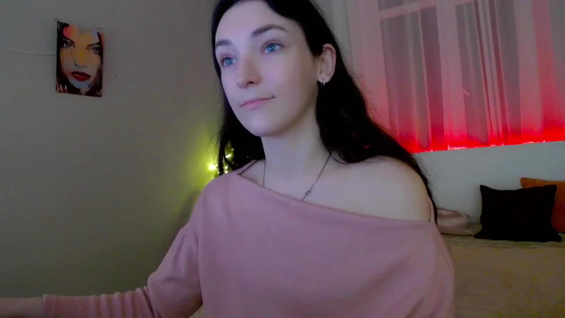Gallery image thumbnail from KattySteal's myfreecams stream on, 12/26/2022, 11:43 image 7 of 20