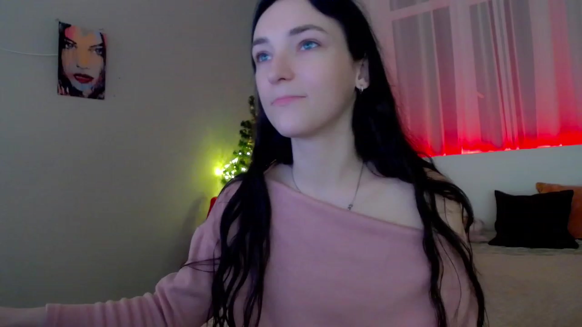 Gallery image thumbnail from KattySteal's myfreecams stream on, 12/26/2022, 11:43 image 12 of 20