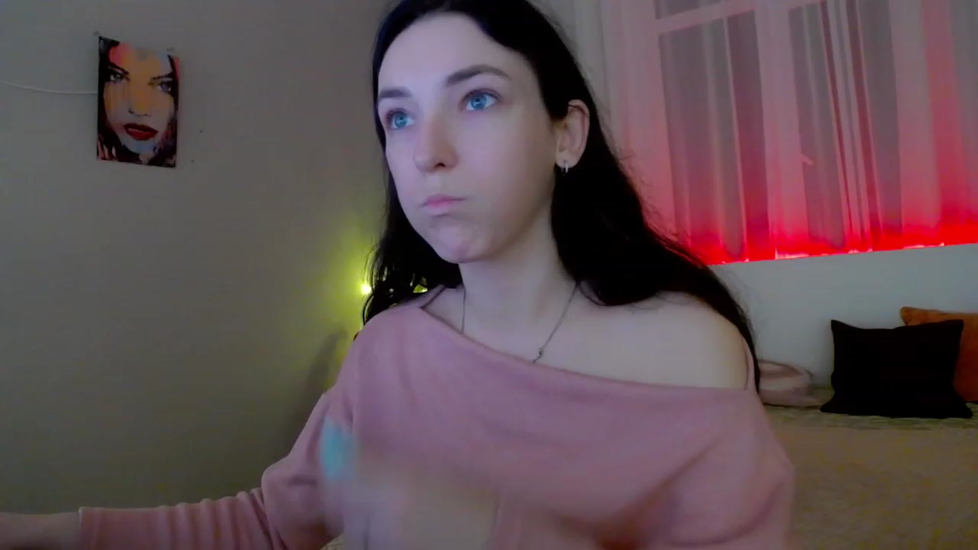 Gallery image thumbnail from KattySteal's myfreecams stream on, 12/26/2022, 11:43 image 1 of 20