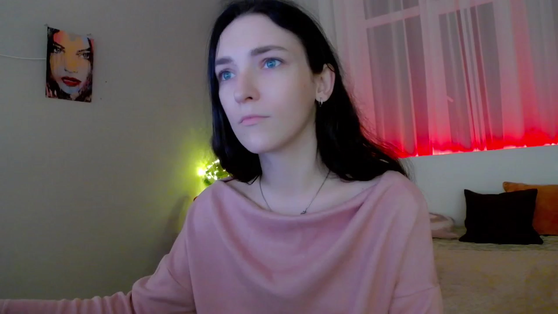 Gallery image thumbnail from KattySteal's myfreecams stream on, 12/26/2022, 12:38 image 17 of 20