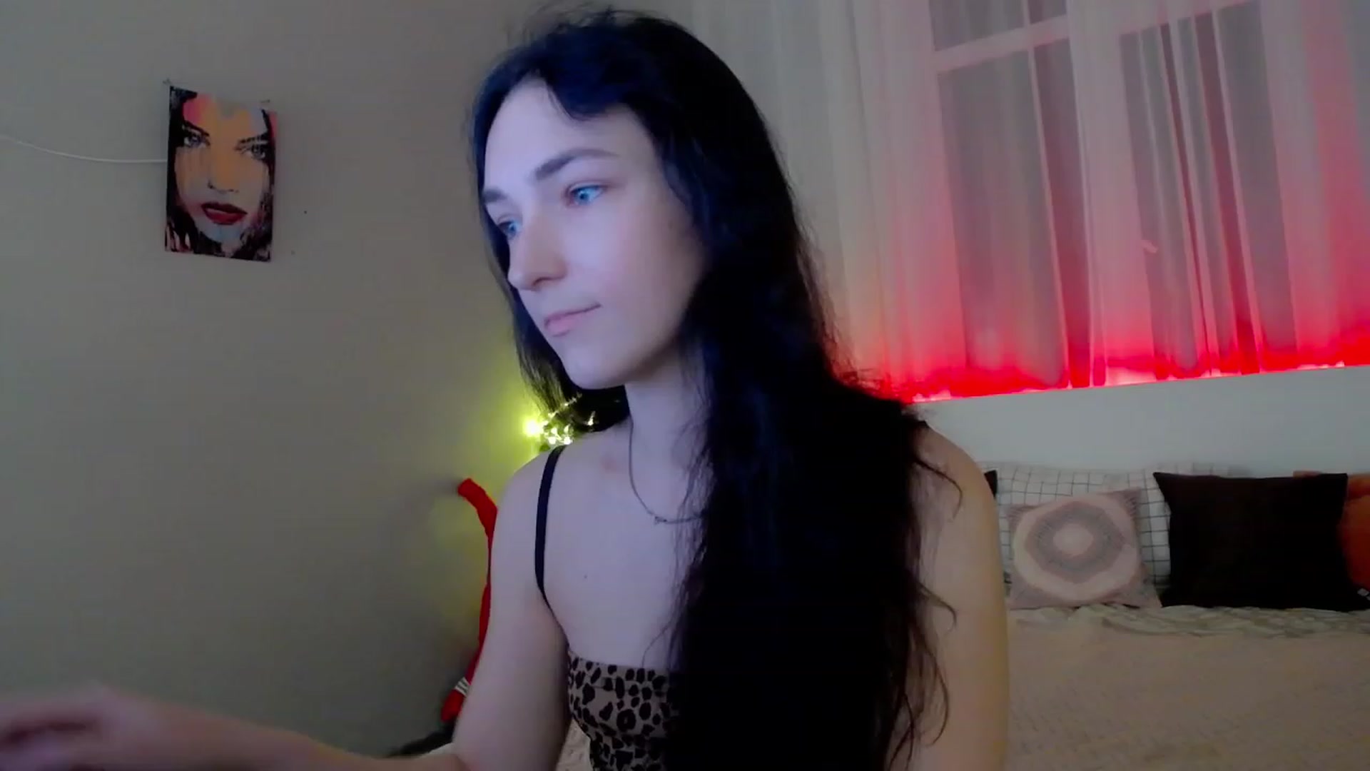 Gallery image thumbnail from KattySteal's myfreecams stream on, 12/28/2022, 09:11 image 16 of 20