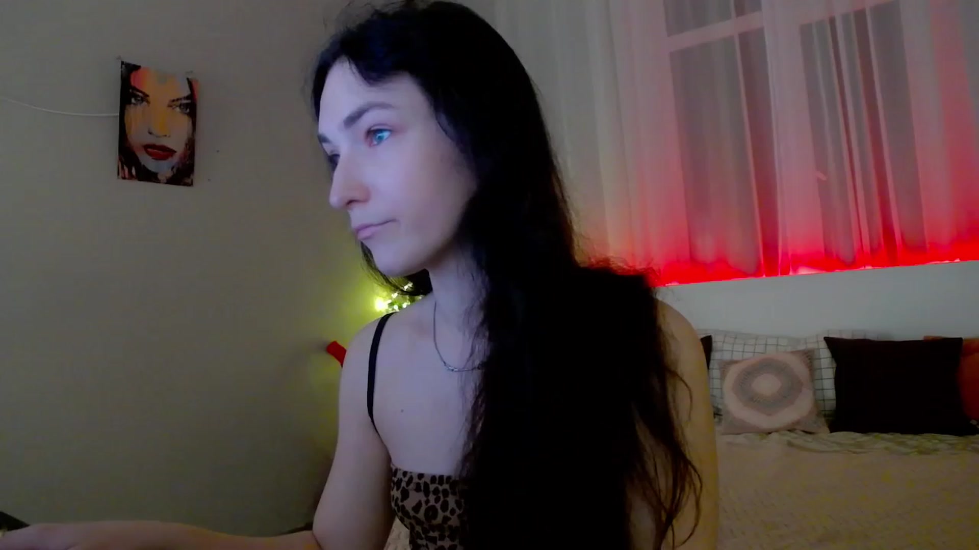 Gallery image thumbnail from KattySteal's myfreecams stream on, 12/28/2022, 09:11 image 3 of 20