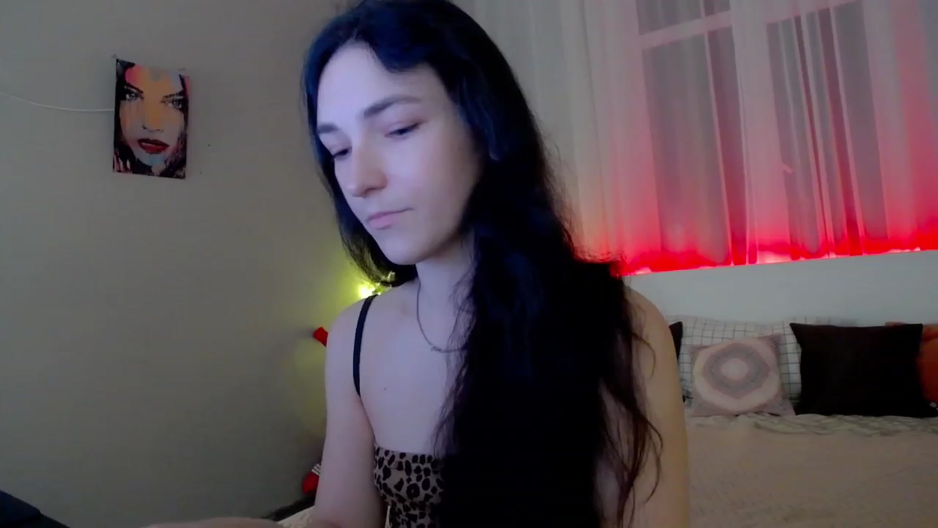 Gallery image thumbnail from KattySteal's myfreecams stream on, 12/28/2022, 09:11 image 7 of 20