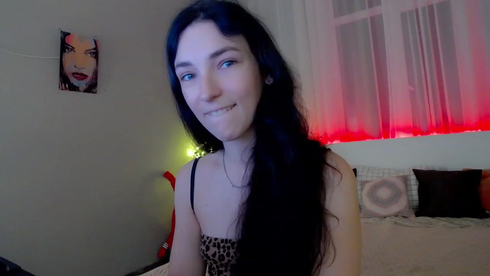 Gallery image thumbnail from KattySteal's myfreecams stream on, 12/28/2022, 09:11 image 14 of 20