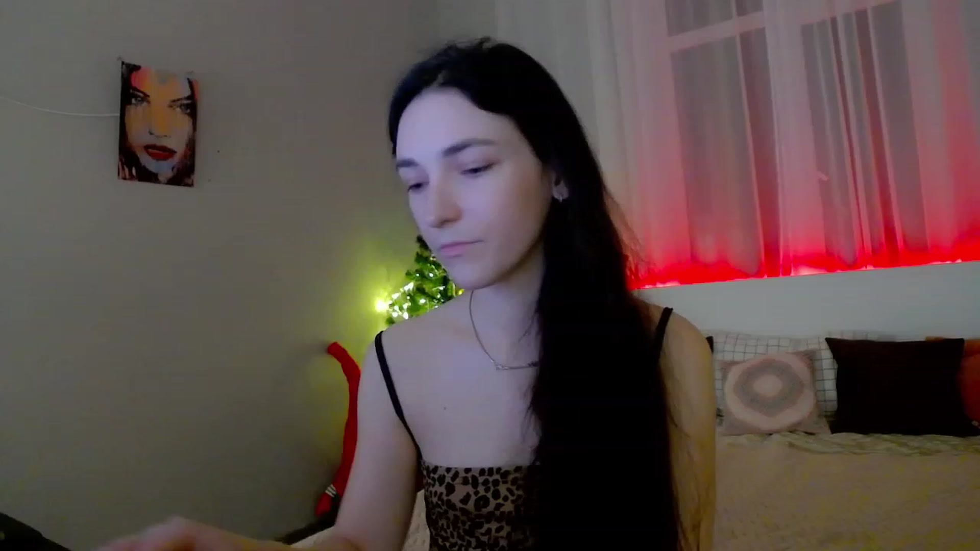 Gallery image thumbnail from KattySteal's myfreecams stream on, 12/28/2022, 09:39 image 16 of 20