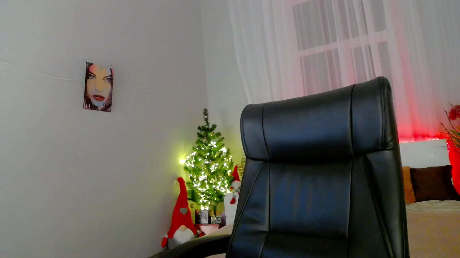 Gallery image thumbnail from KattySteal's myfreecams stream on, 01/05/2023, 12:36 image 4 of 20
