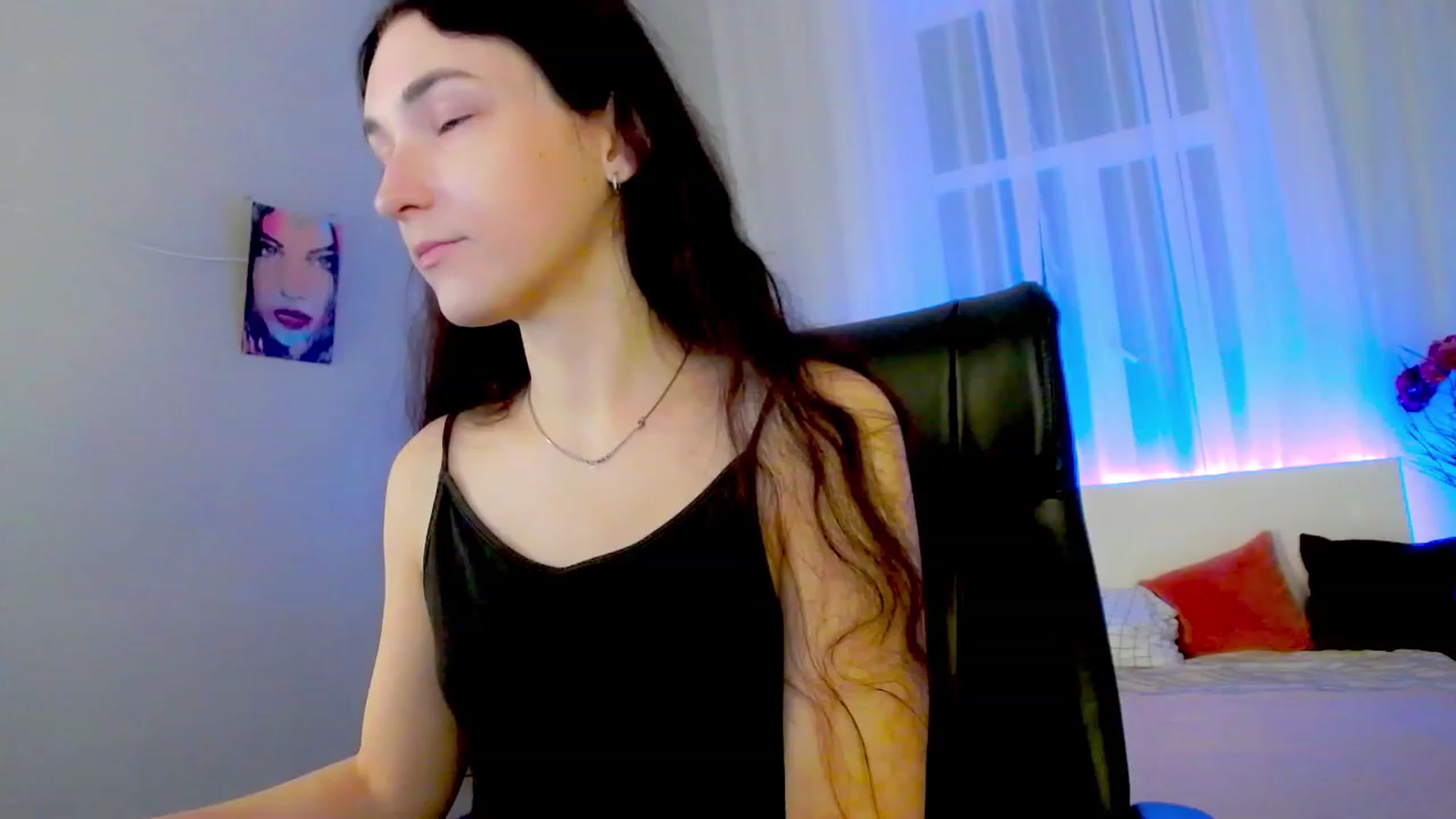Gallery image thumbnail from KattySteal's myfreecams stream on, 01/13/2023, 08:29 image 10 of 20