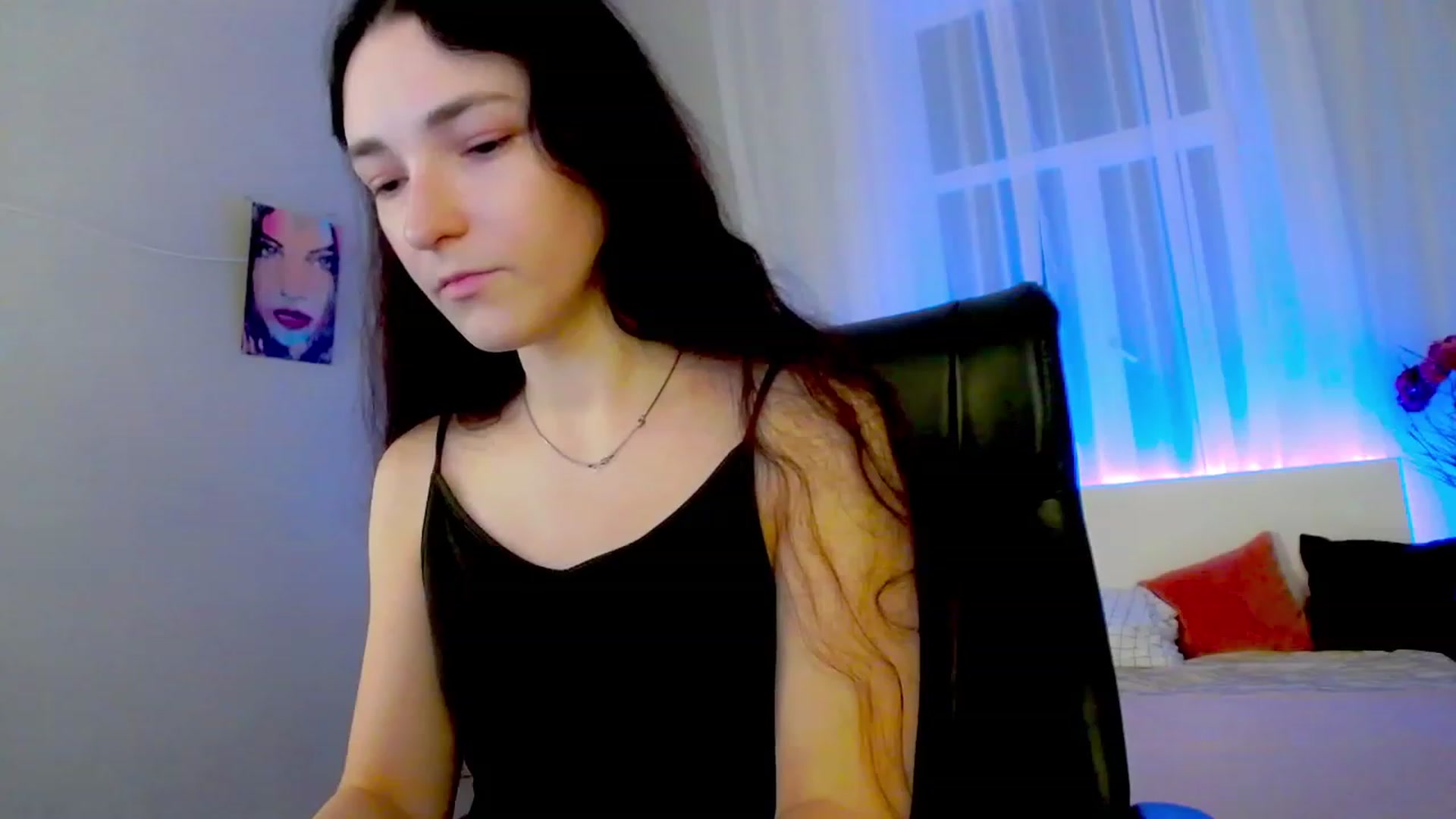 Gallery image thumbnail from KattySteal's myfreecams stream on, 01/13/2023, 08:29 image 8 of 20
