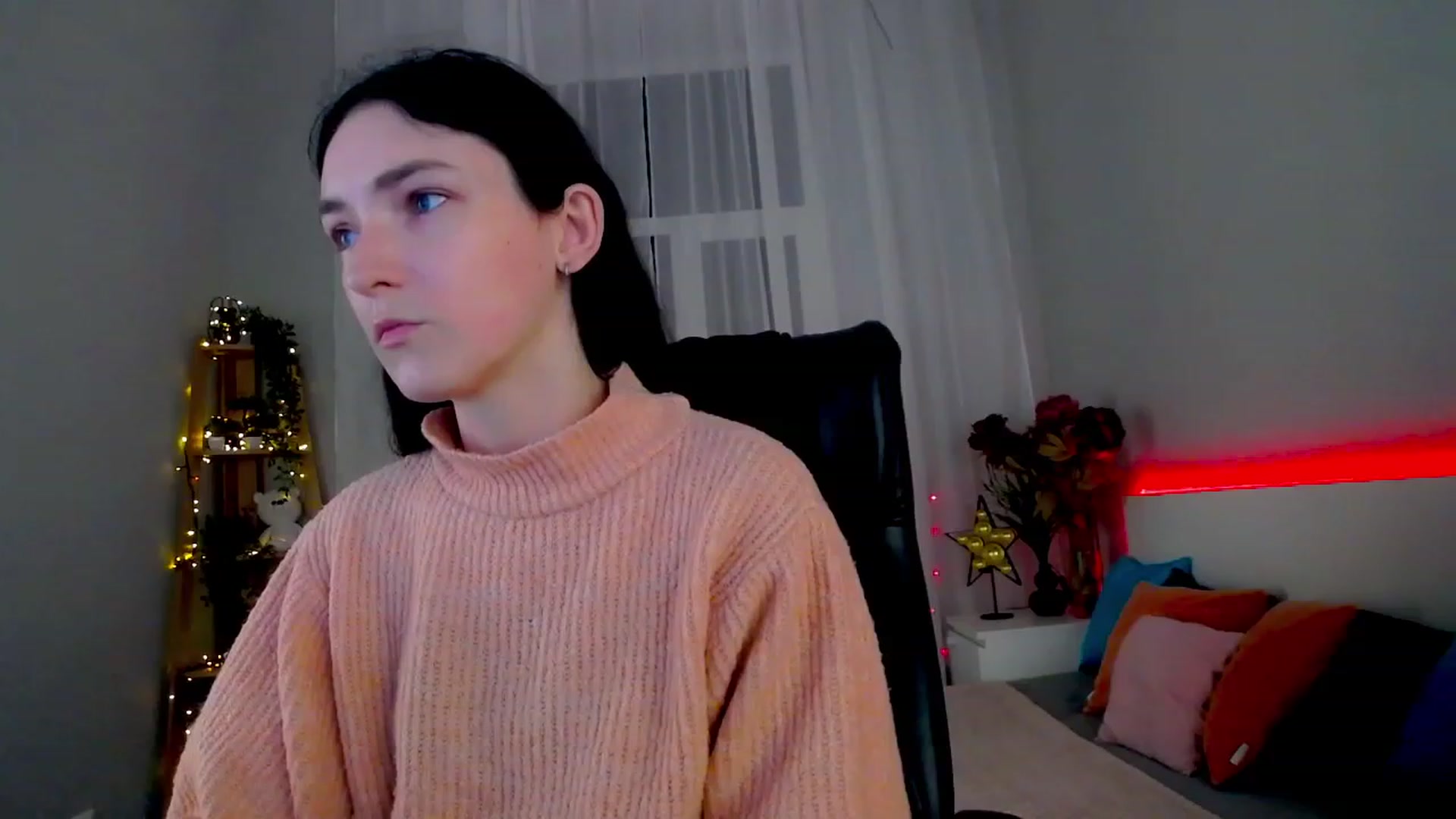 Gallery image thumbnail from KattySteal's myfreecams stream on, 01/25/2023, 11:38 image 4 of 20