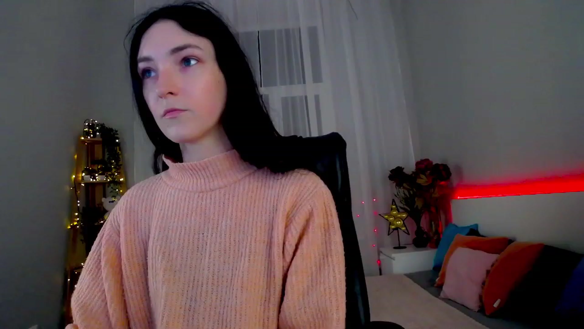 Gallery image thumbnail from KattySteal's myfreecams stream on, 01/25/2023, 11:38 image 1 of 20